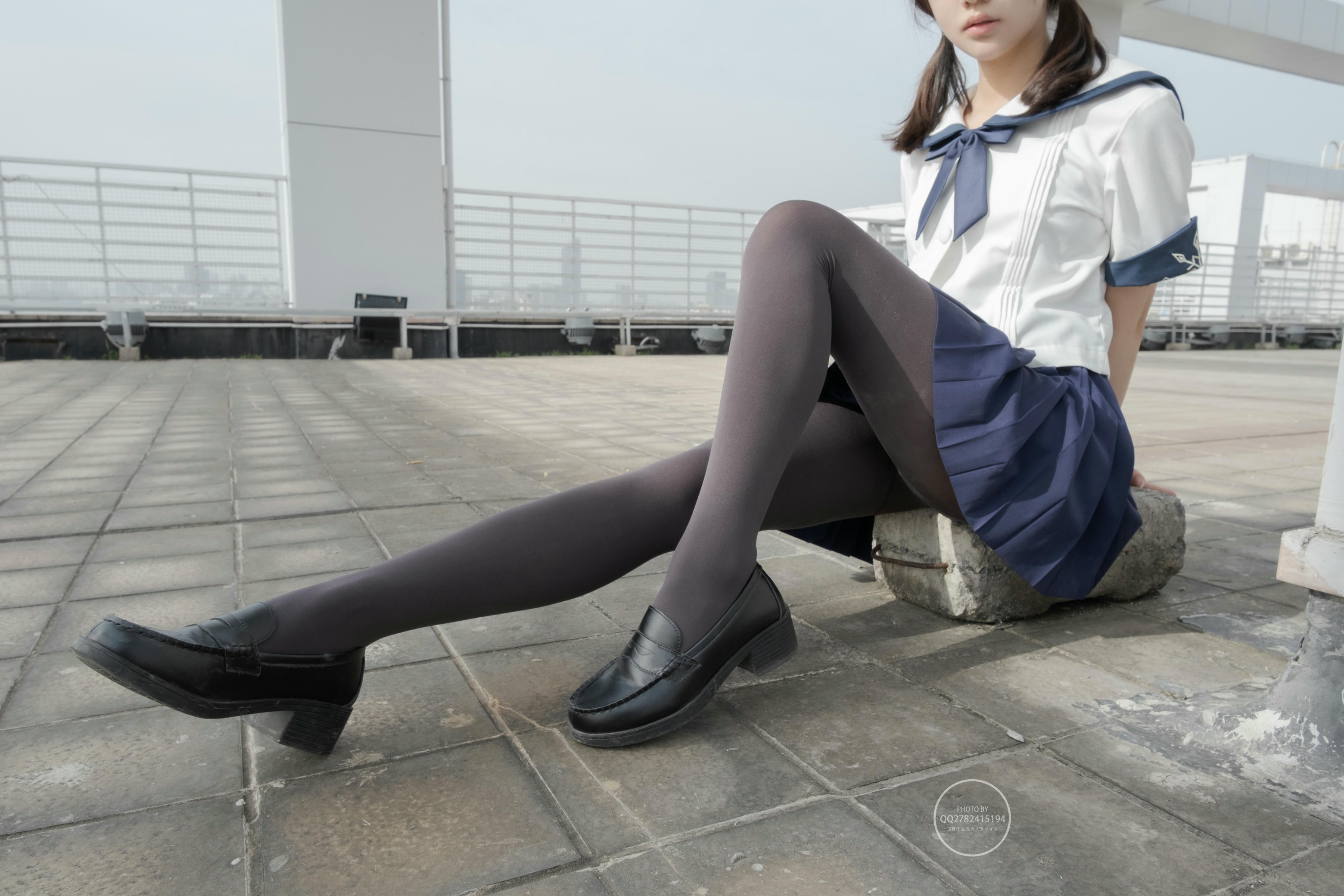 森萝财团 有料 NO.039 小香 天台上的JK灰丝美少女 [90P-794M]_第4集