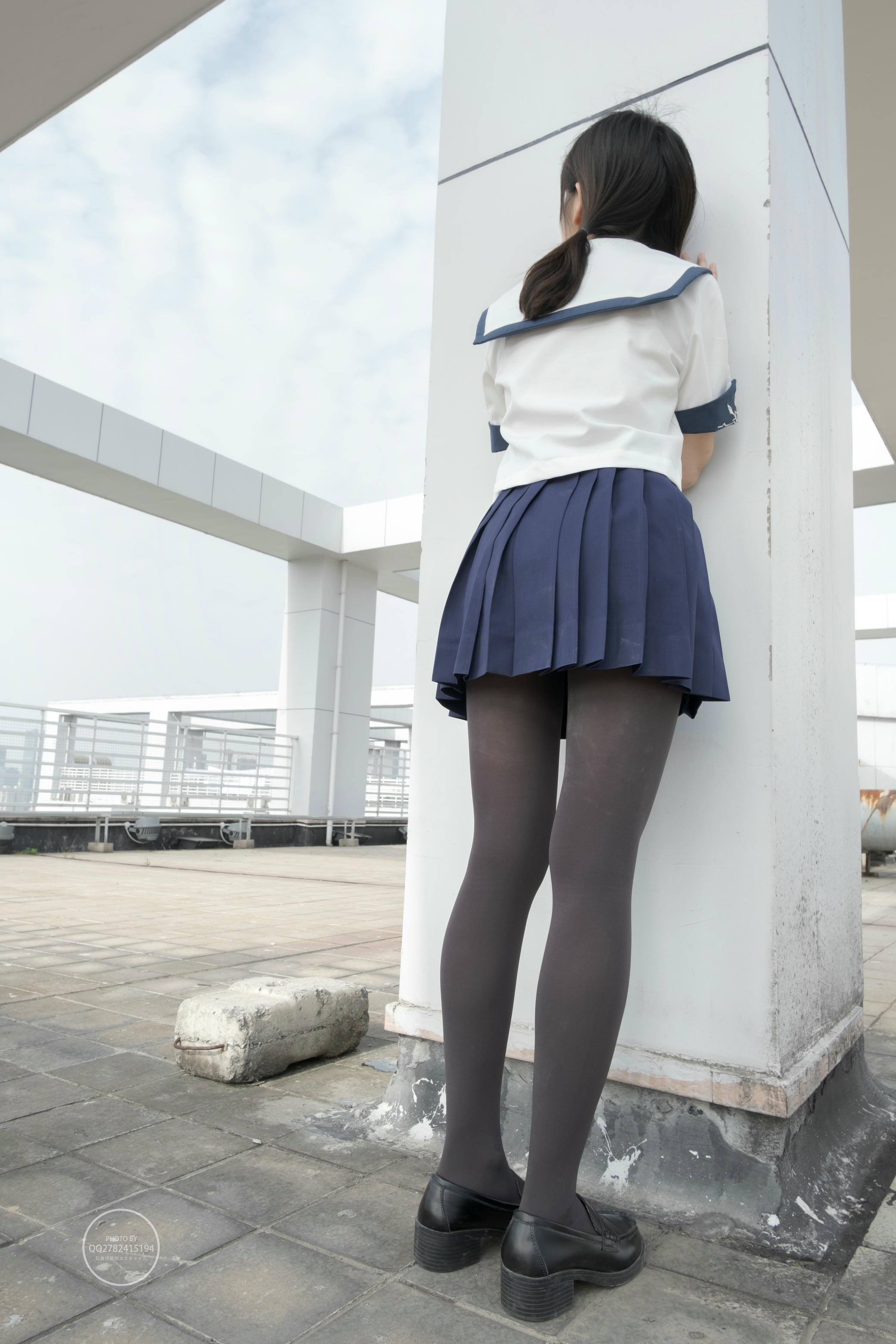 森萝财团 有料 NO.039 小香 天台上的JK灰丝美少女 [90P-794M]_第4集