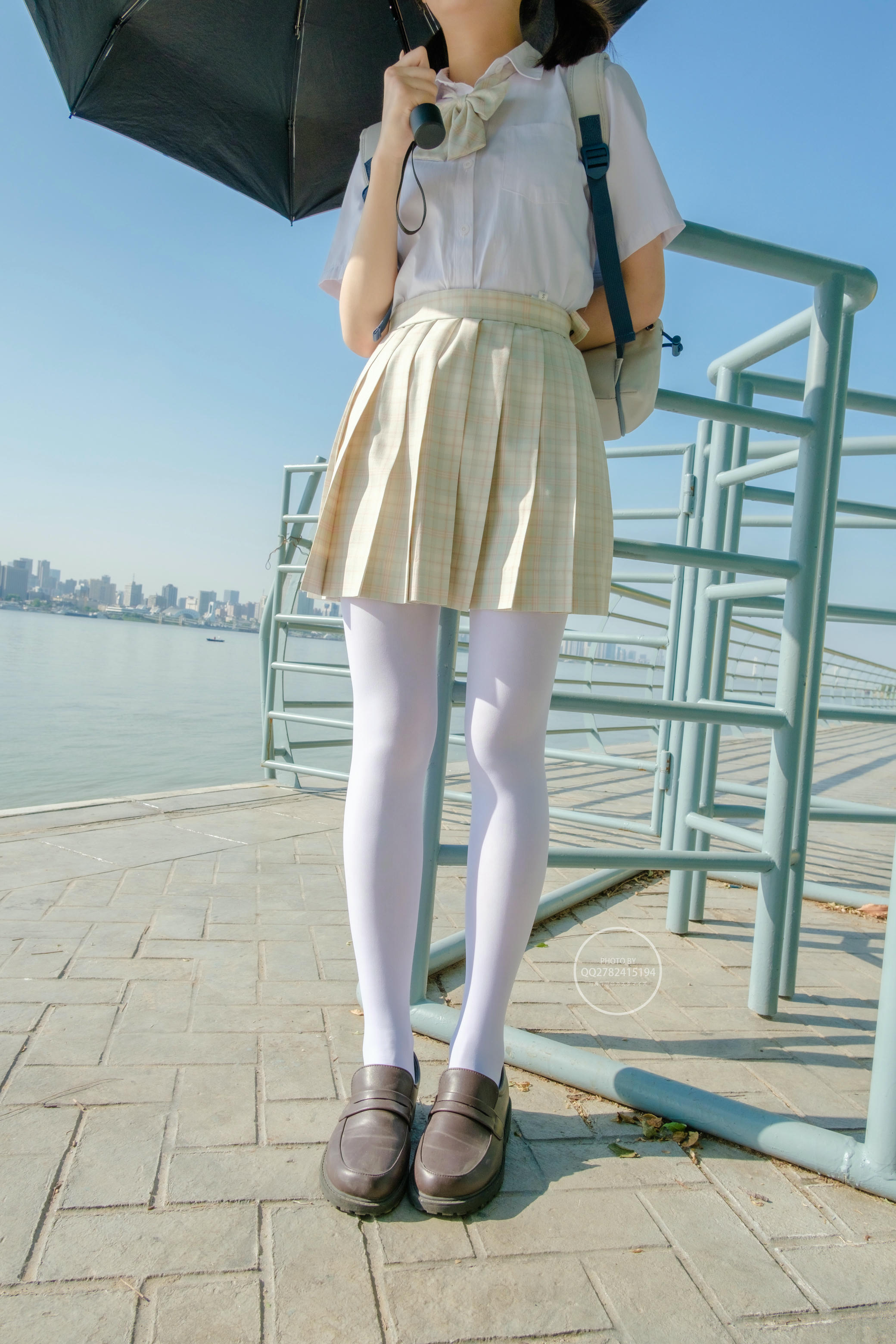 森萝财团 有料 NO.040 海边JK制服白丝 [95P-1.09G]_第1集