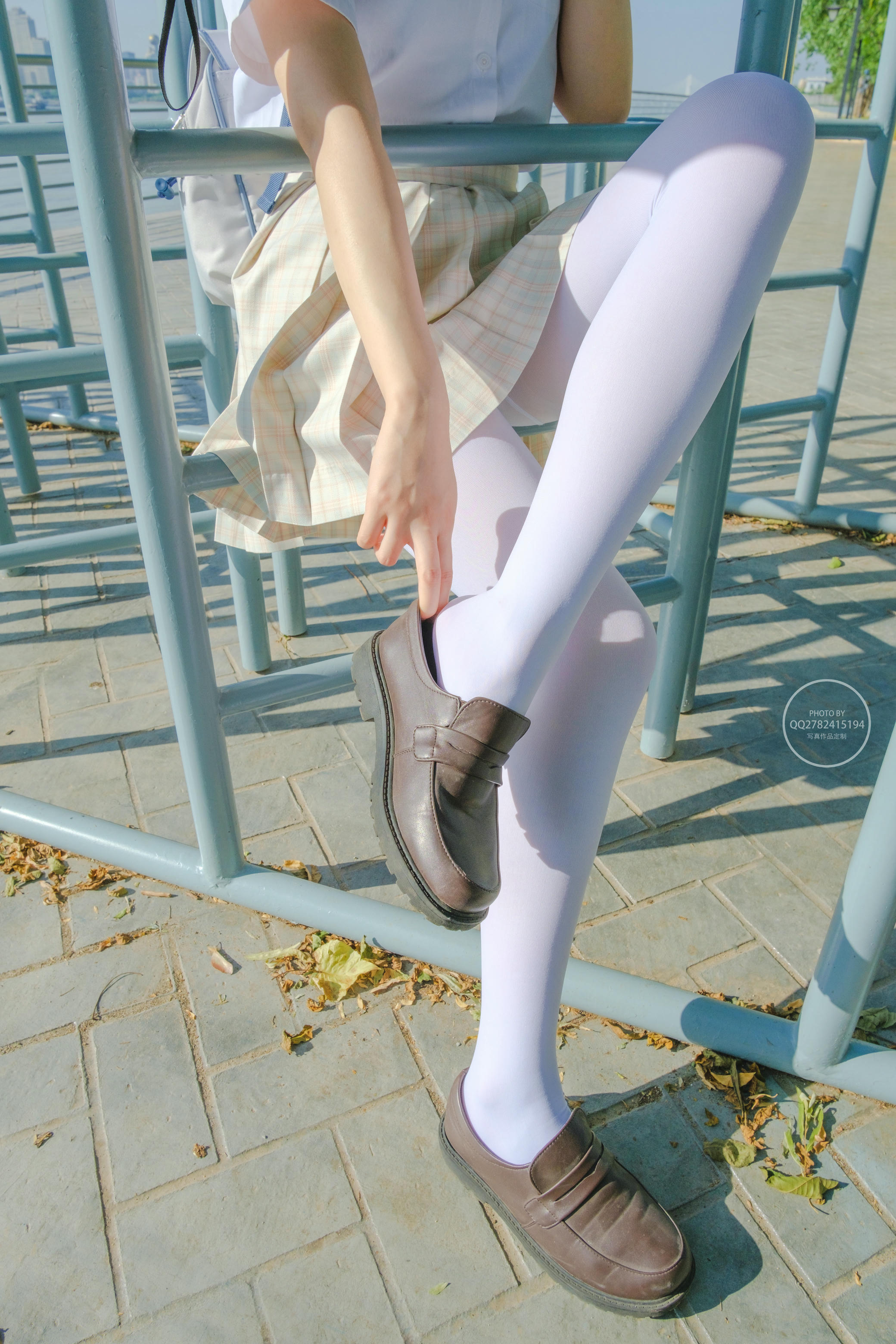 森萝财团 有料 NO.040 海边JK制服白丝 [95P-1.09G]_第1集