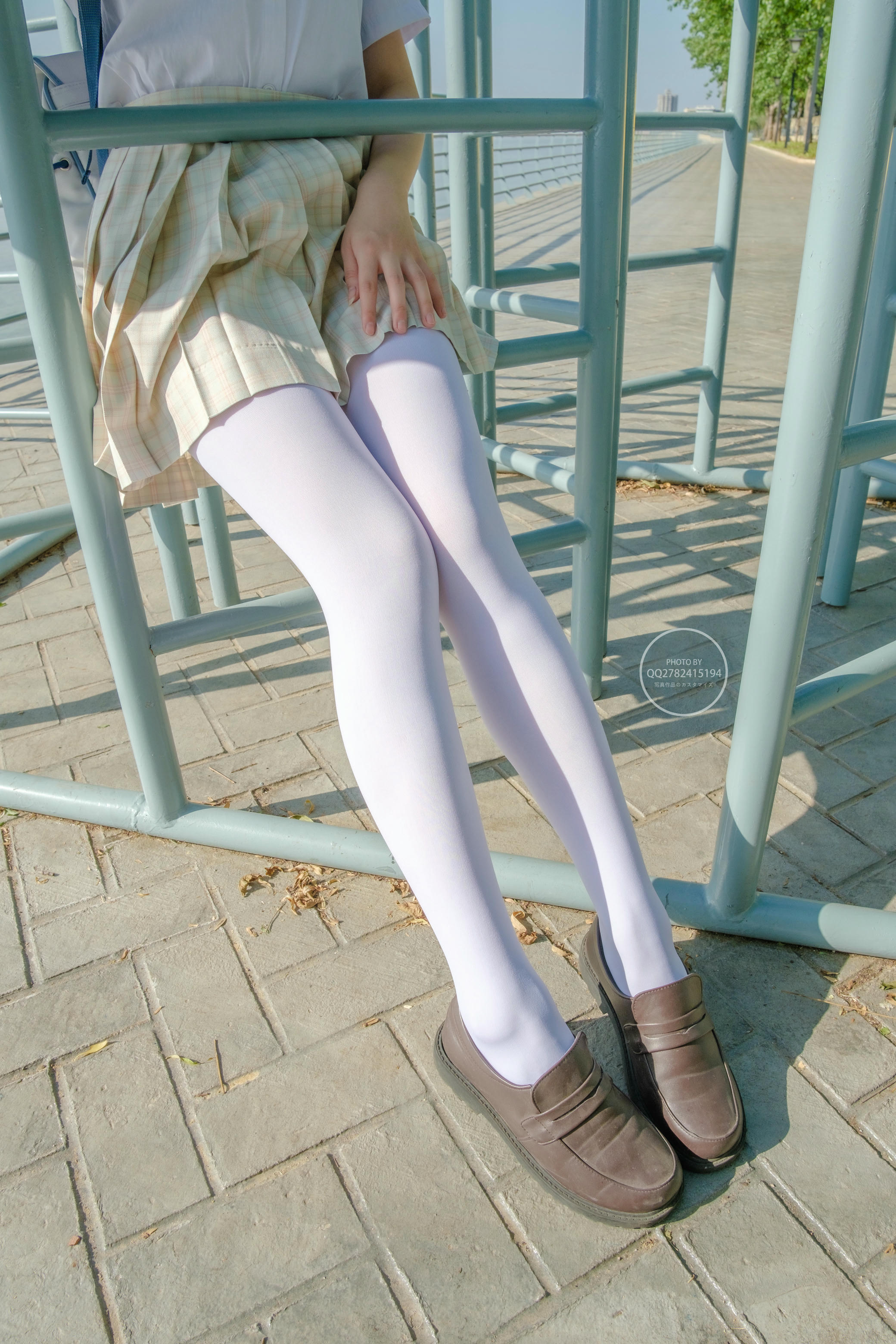 森萝财团 有料 NO.040 海边JK制服白丝 [95P-1.09G]_第4集