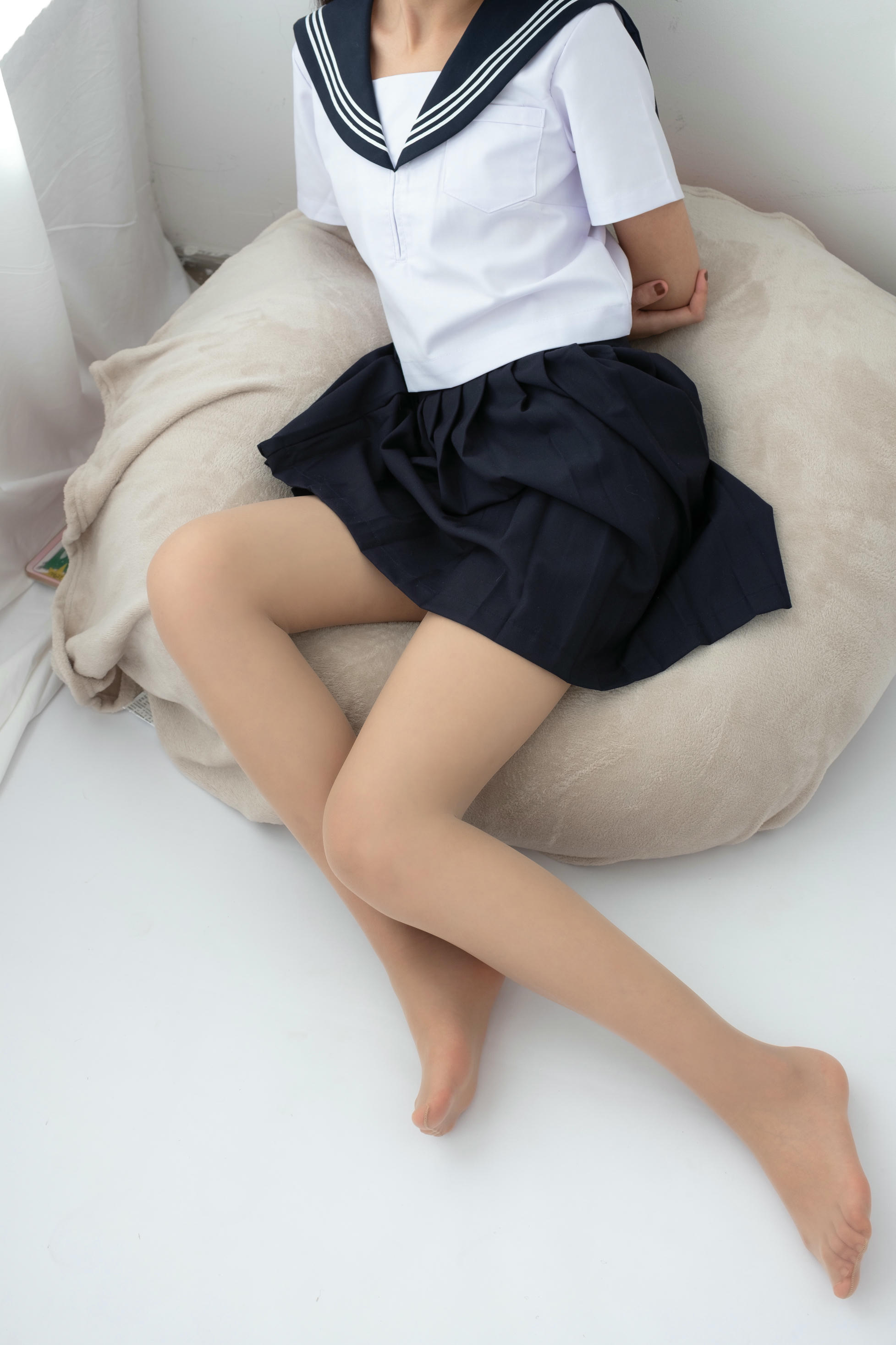 森萝财团 BETA-034 水手服&丝足 [102P-892MB]_第2集