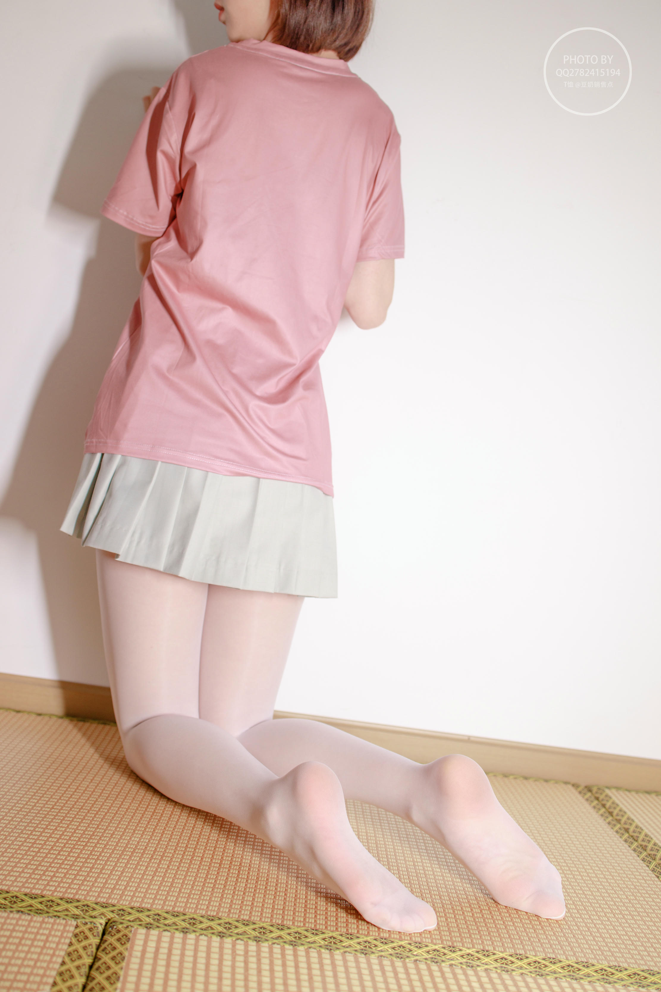 森萝财团 無料 NO.004 凉席上的白丝美少女[40P／604MB]_第1集