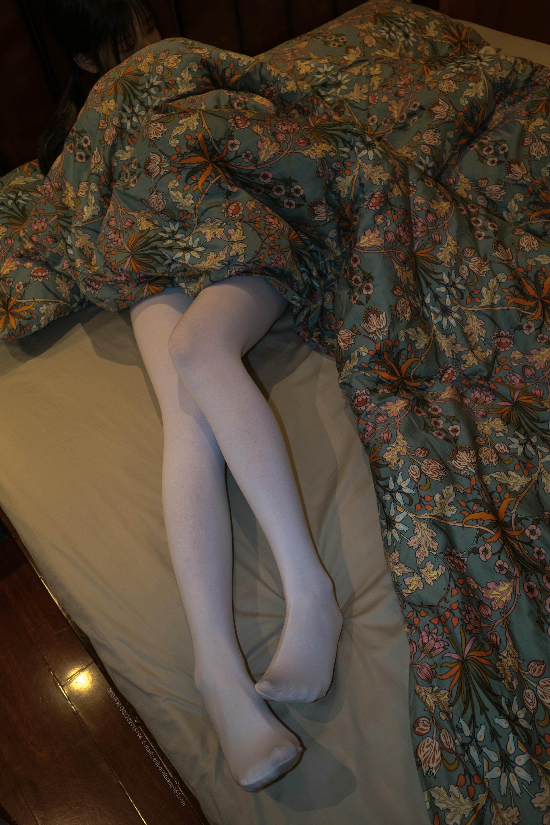 森萝财团 番外-001 小香 白丝80D [77P-1.00GB]_第2集