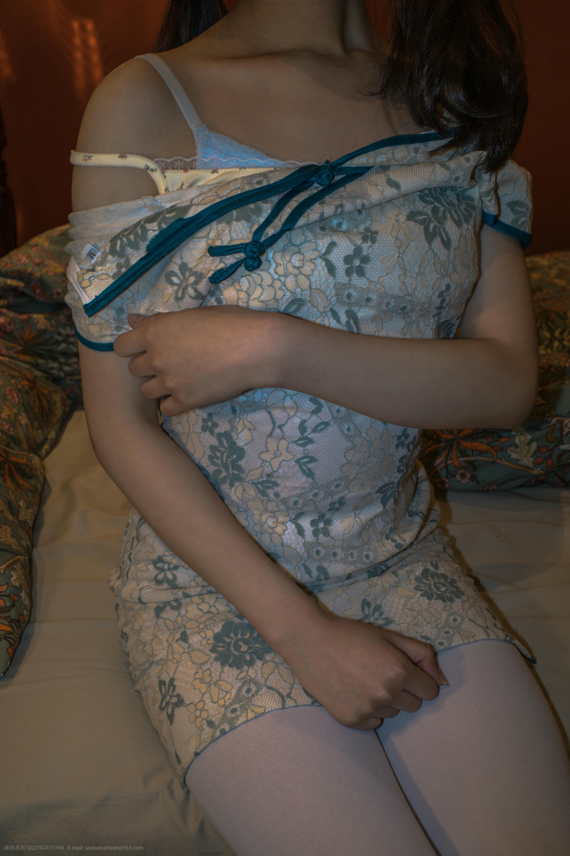 森萝财团 番外-001 小香 白丝80D [77P-1.00GB]_第2集