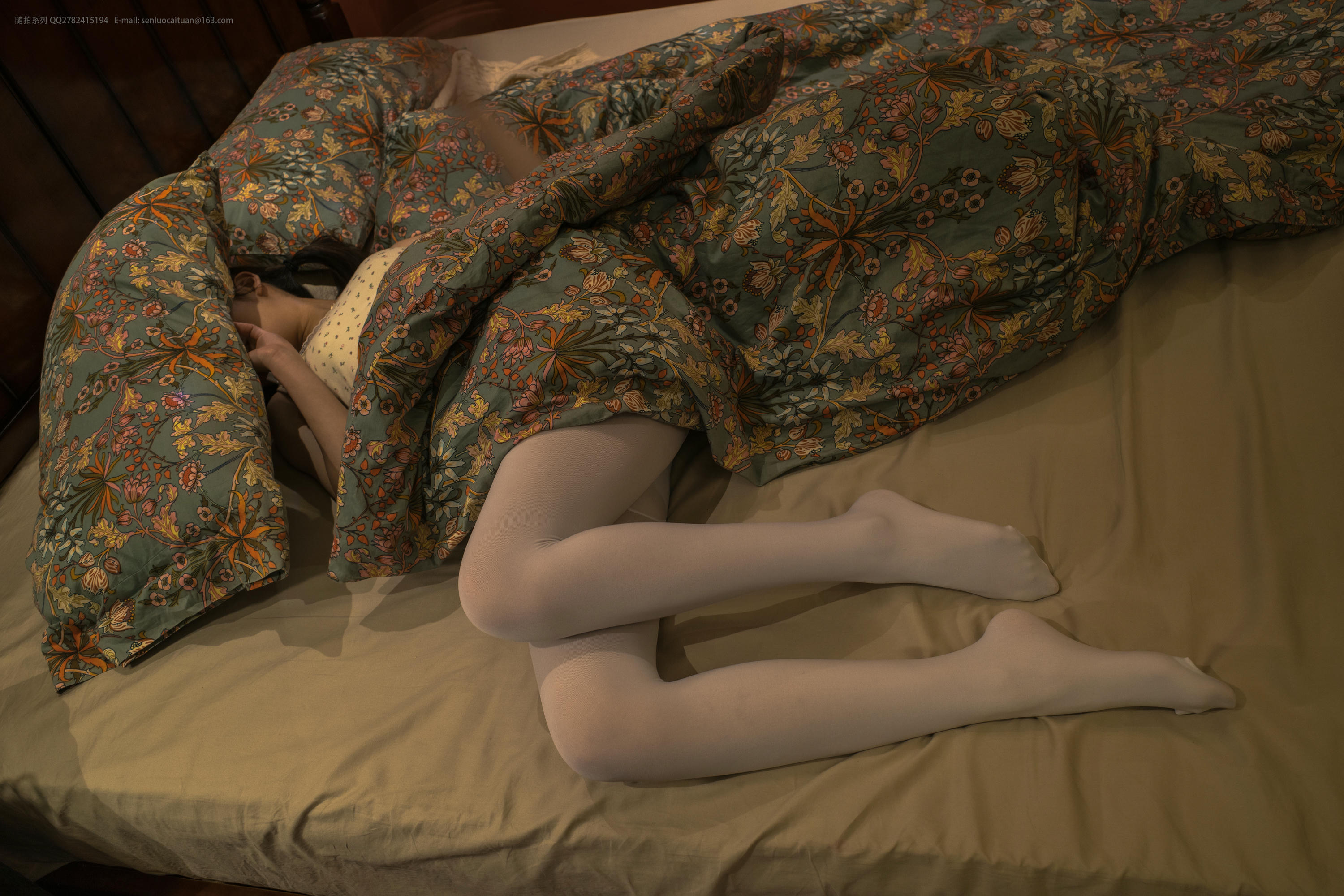 森萝财团 番外-001 小香 白丝80D [77P-1.00GB]_第3集