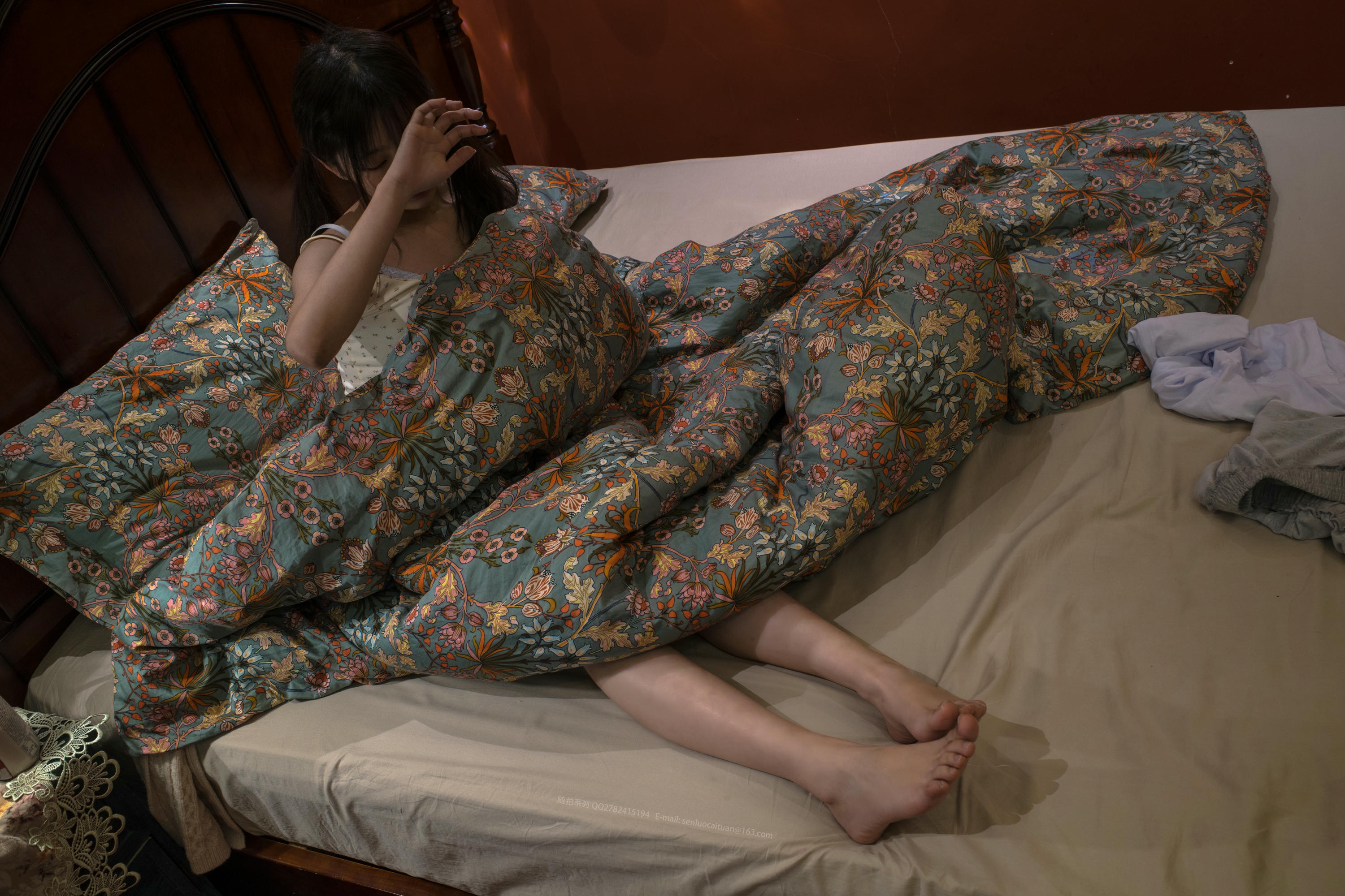 森萝财团 番外-001 小香 白丝80D [77P-1.00GB]_第4集