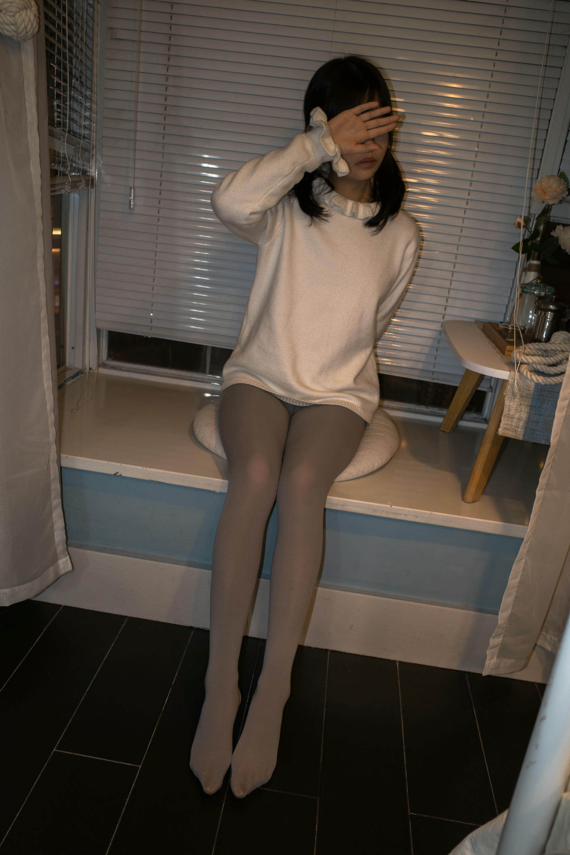 森萝财团 番外-002 小香 灰丝80D [92P-1.15GB]_第2集