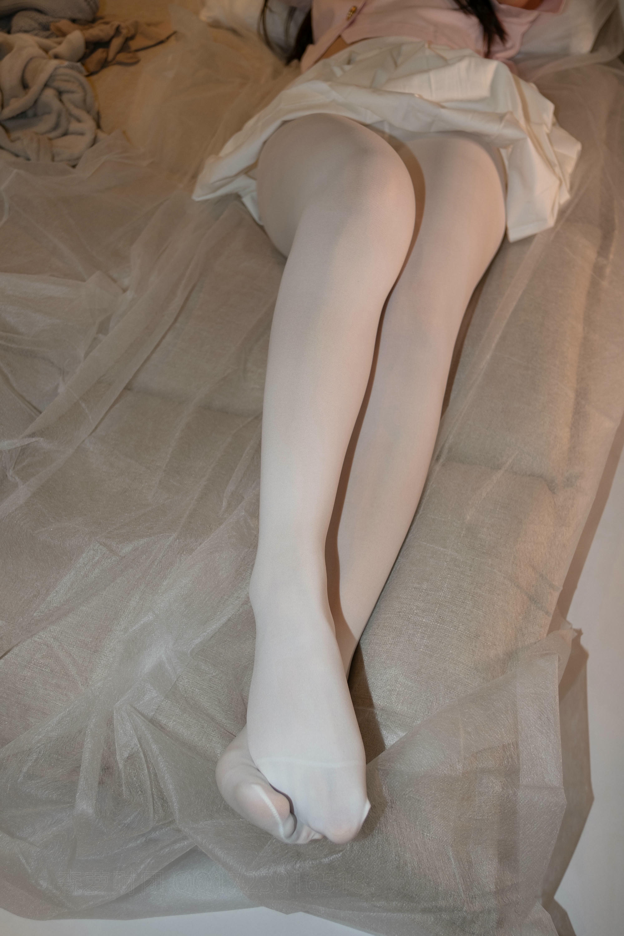 森萝财团-爱花写真 ALPHA-012 酒店粉红女孩SM白丝 [102P1V-1.09GB]_第1集