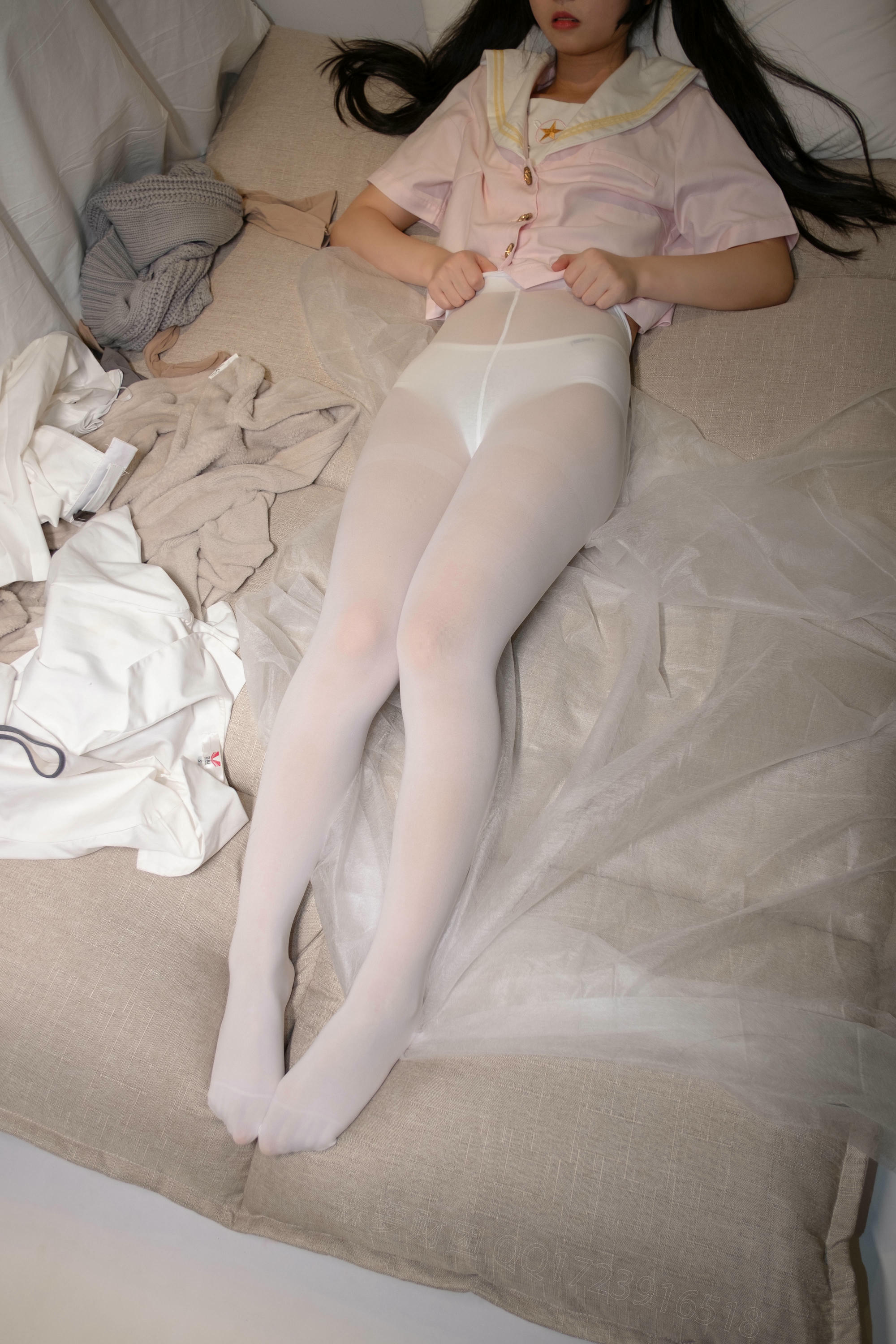 森萝财团-爱花写真 ALPHA-012 酒店粉红女孩SM白丝 [102P1V-1.09GB]_第3集