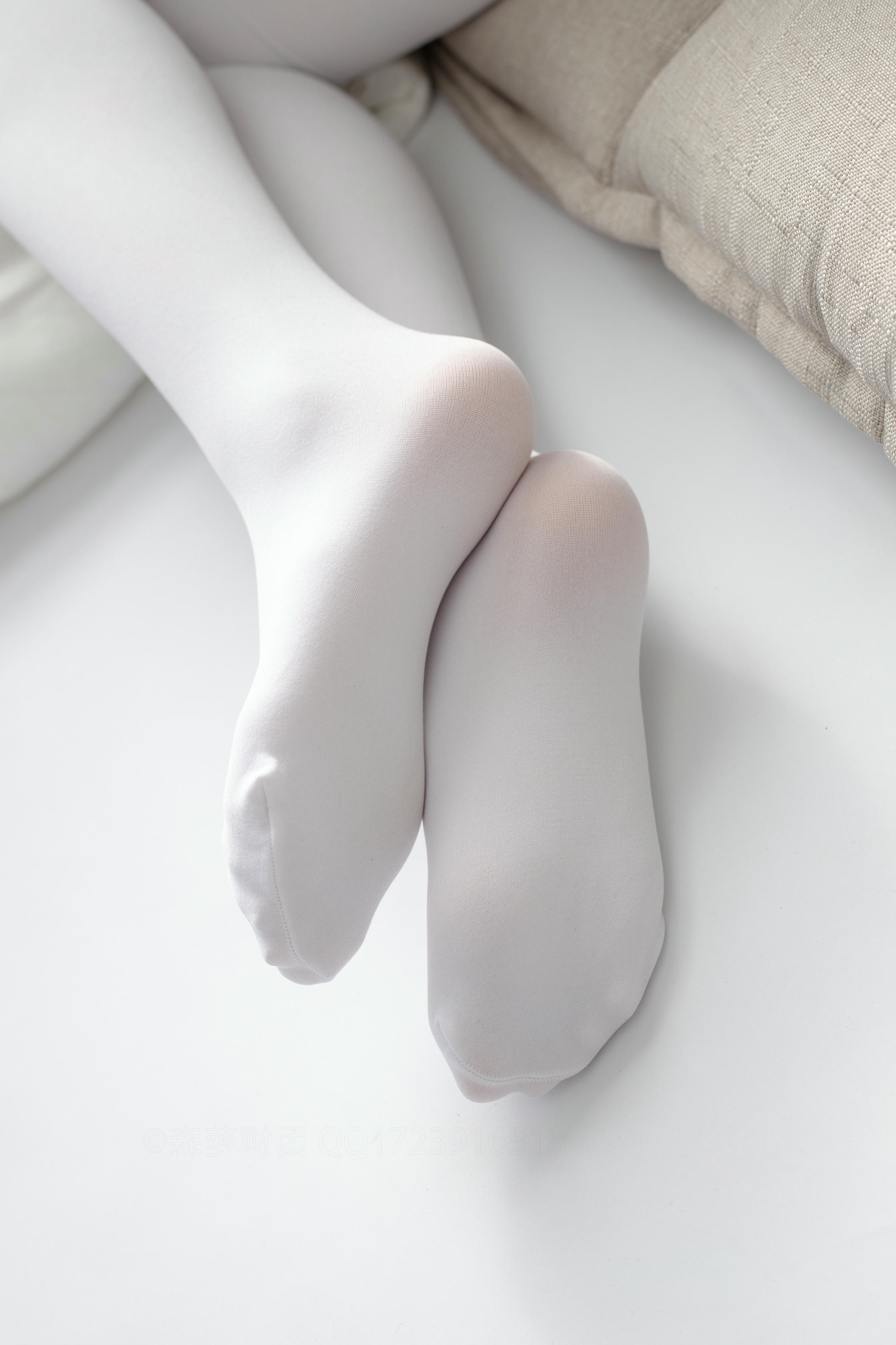 森萝财团-爱花写真 ALPHA-016 青涩性感 [141P-1.89GB]_第4集