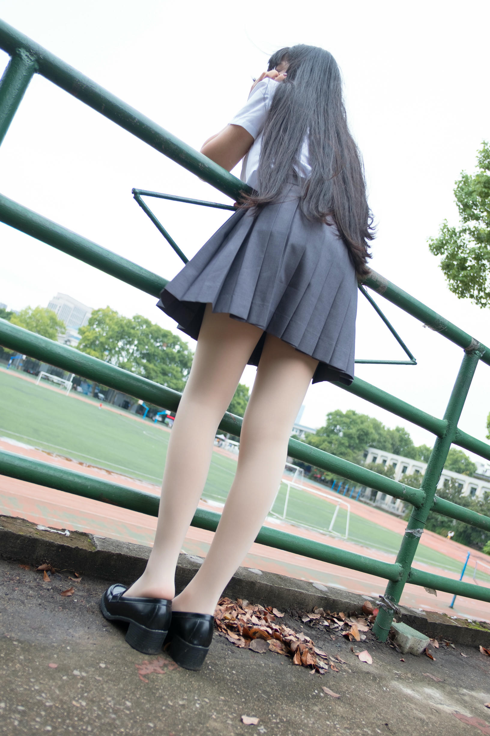 森萝财团 BETA-005 女生的白衬衣 [75P-498MB]_第2集