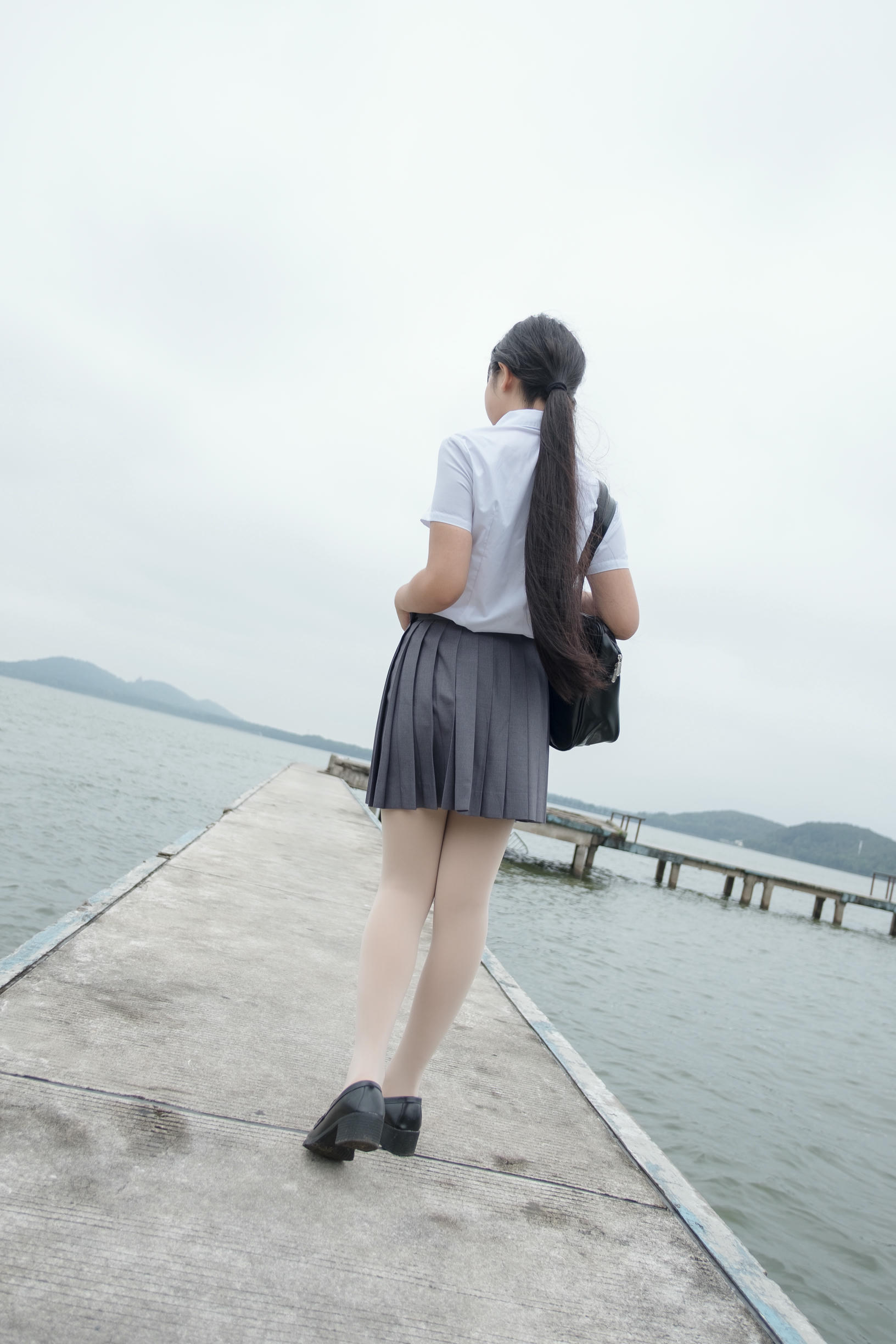 森萝财团 BETA-005 女生的白衬衣 [75P-498MB]_第3集