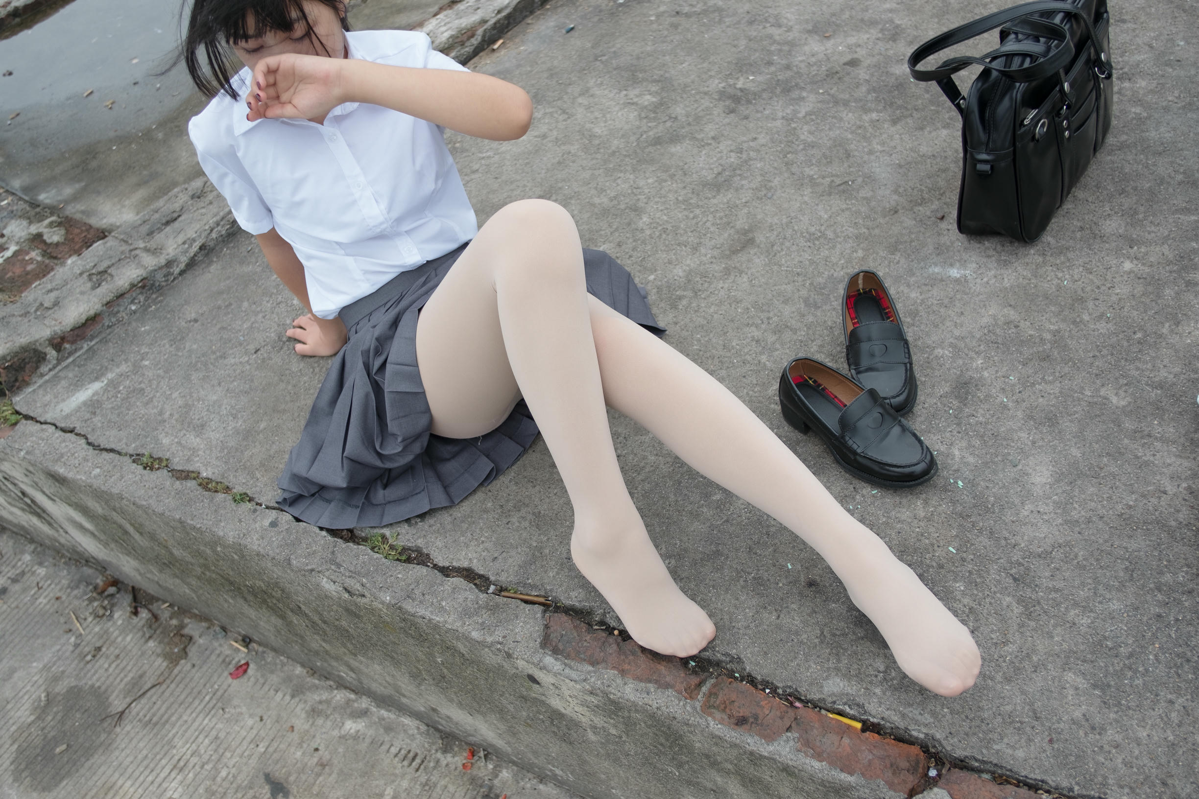 森萝财团 BETA-005 女生的白衬衣 [75P-498MB]_第3集