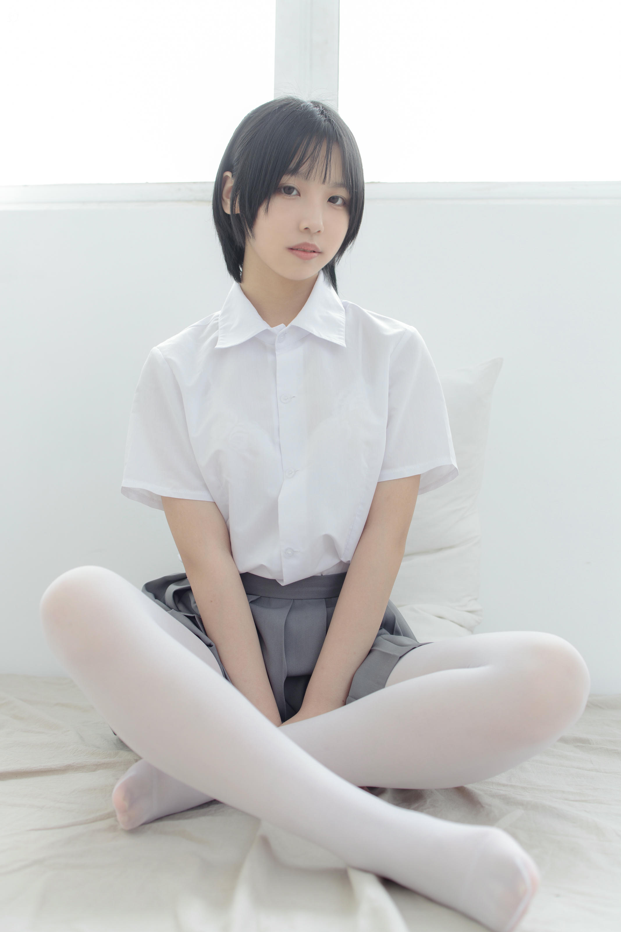 森萝财团 GG-003 希晨 JK制服 [96P1V-2.54GB]_第2集