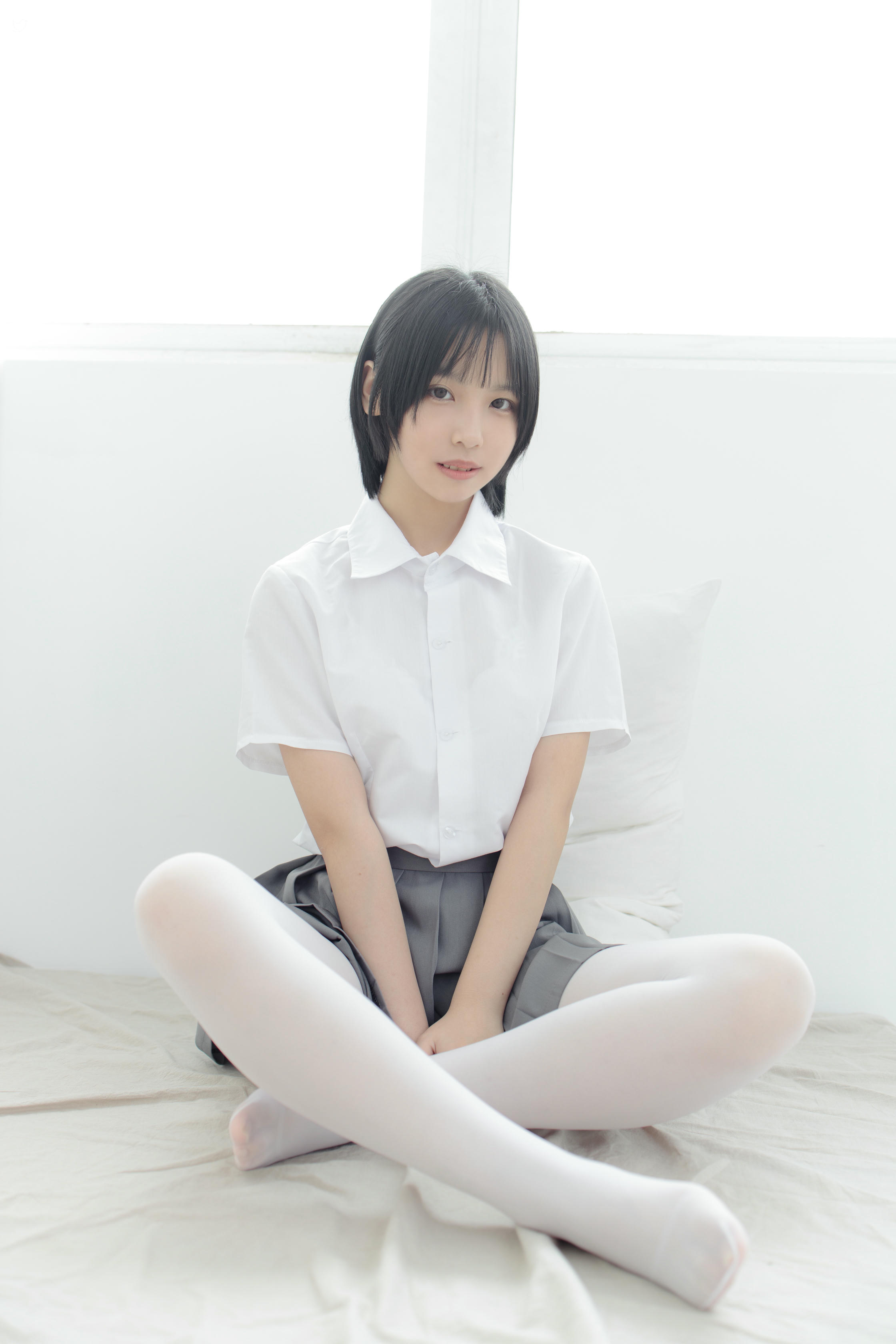 森萝财团 GG-003 希晨 JK制服 [96P1V-2.54GB]_第2集