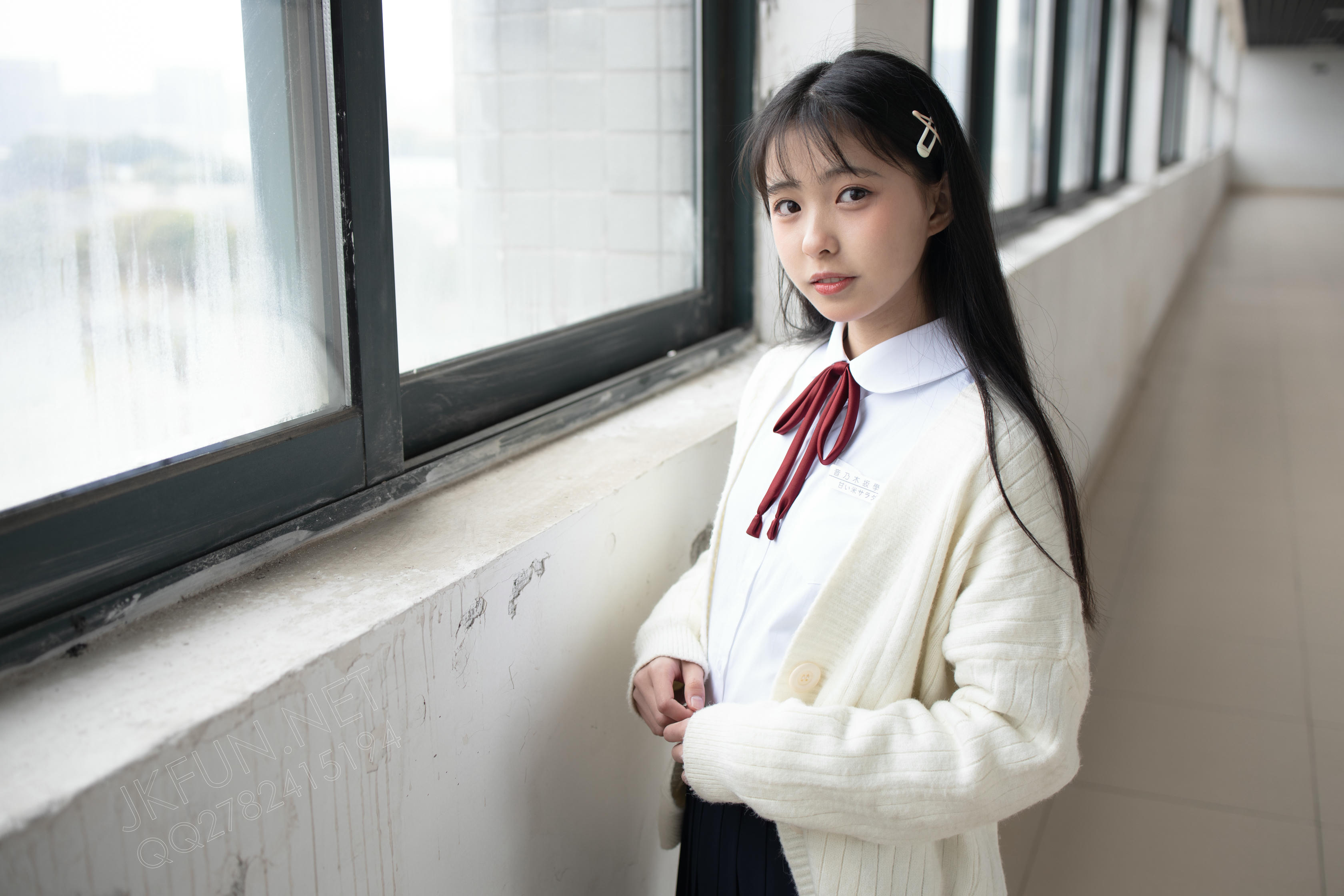 森萝财团 JKFUN-001 甜米 纯纯的白丝学妹 [127P1V-2.61GB]_第1集