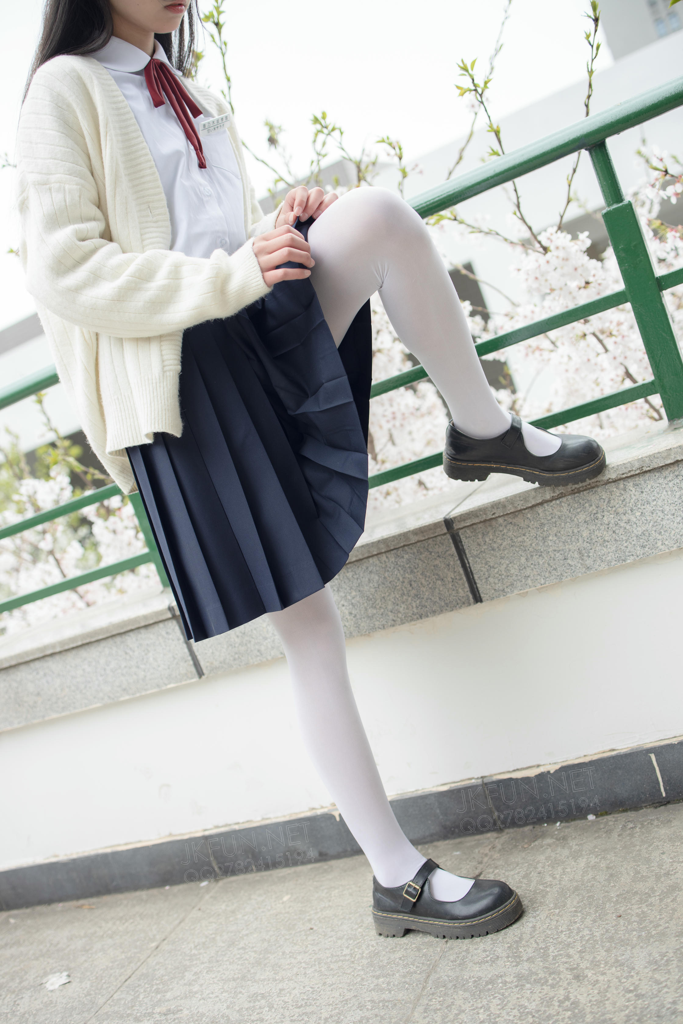 森萝财团 JKFUN-001 甜米 纯纯的白丝学妹 [127P1V-2.61GB]_第6集