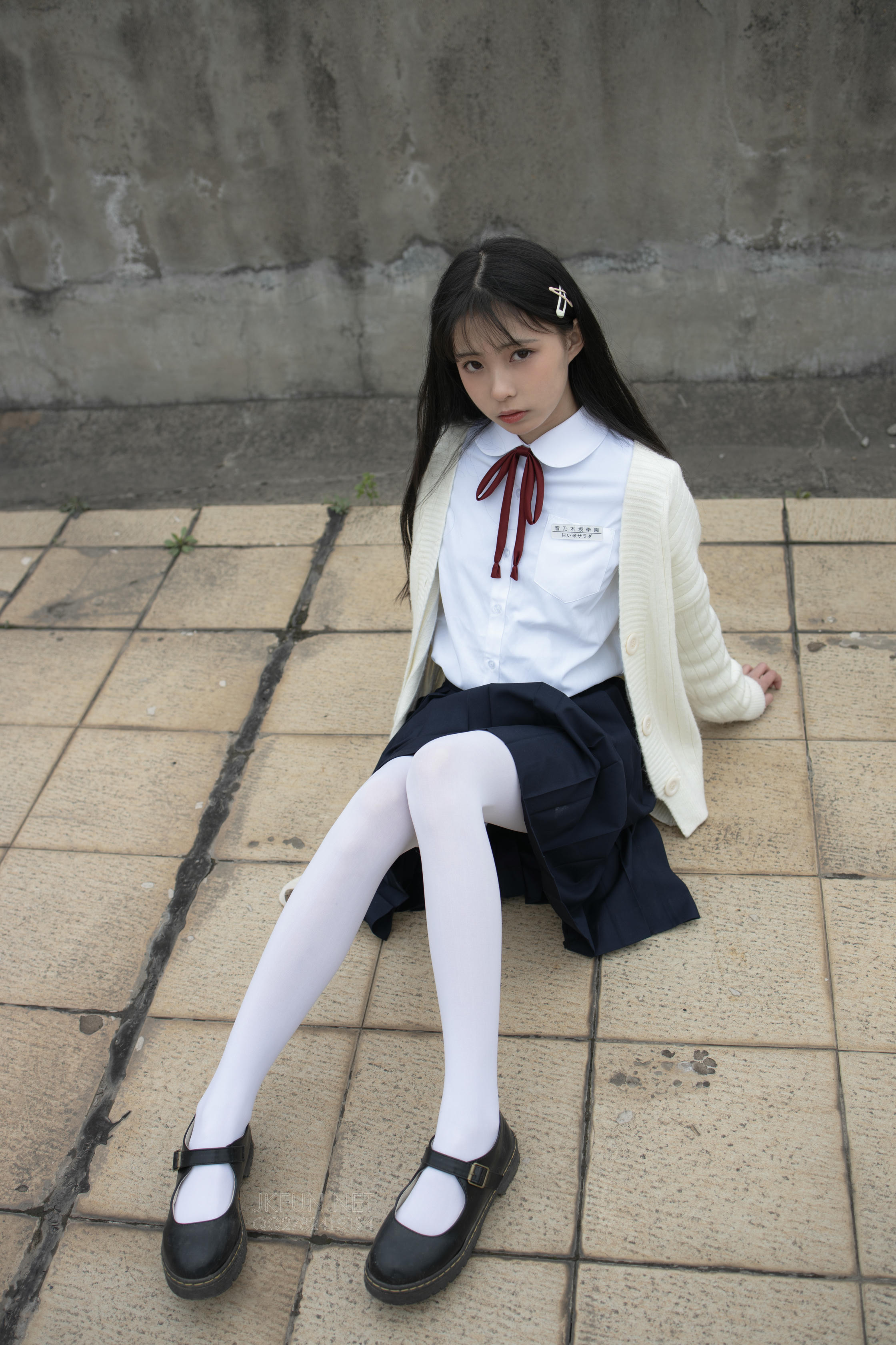森萝财团 JKFUN-001 甜米 纯纯的白丝学妹 [127P1V-2.61GB]_第2集