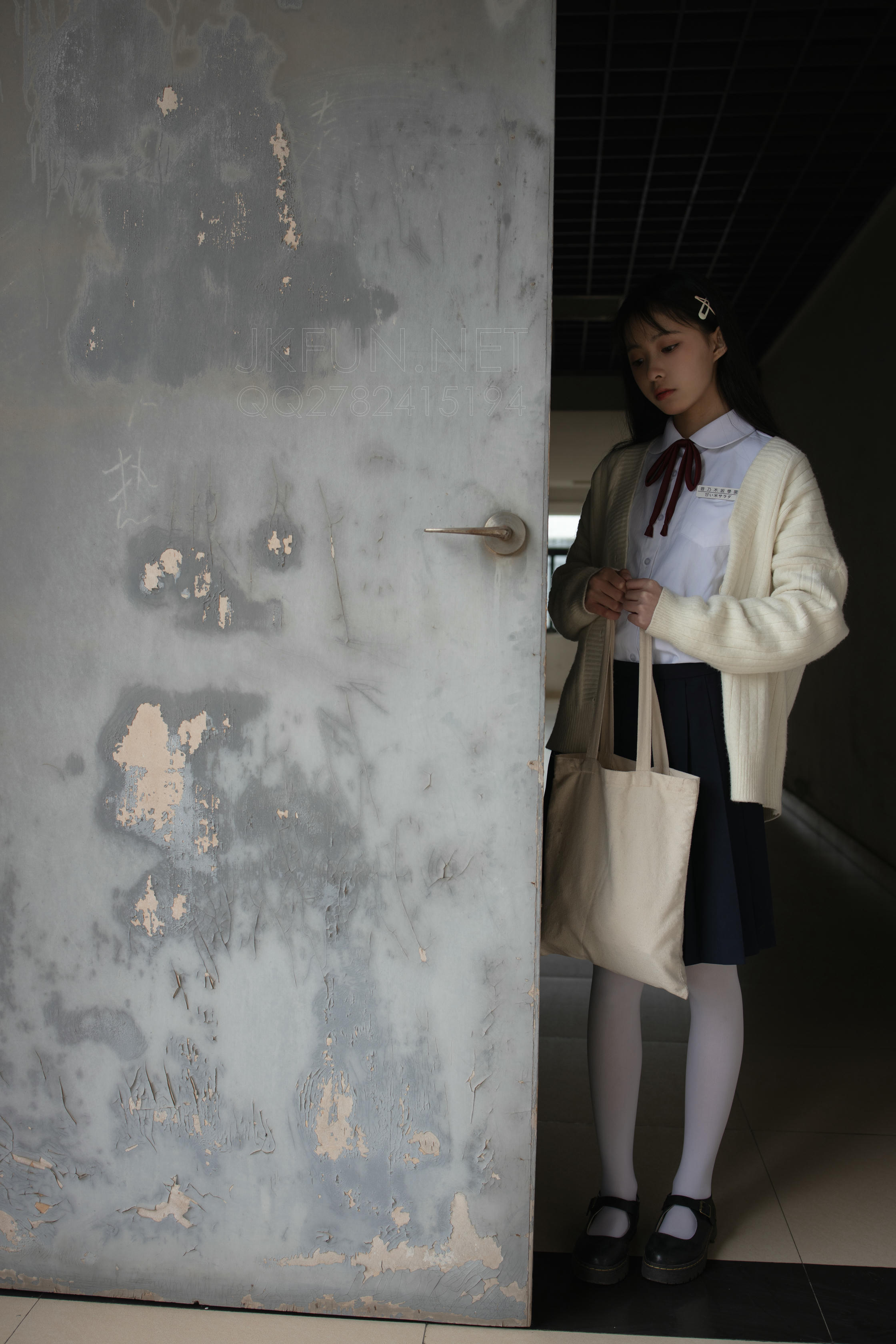 森萝财团 JKFUN-001 甜米 纯纯的白丝学妹 [127P1V-2.61GB]_第1集