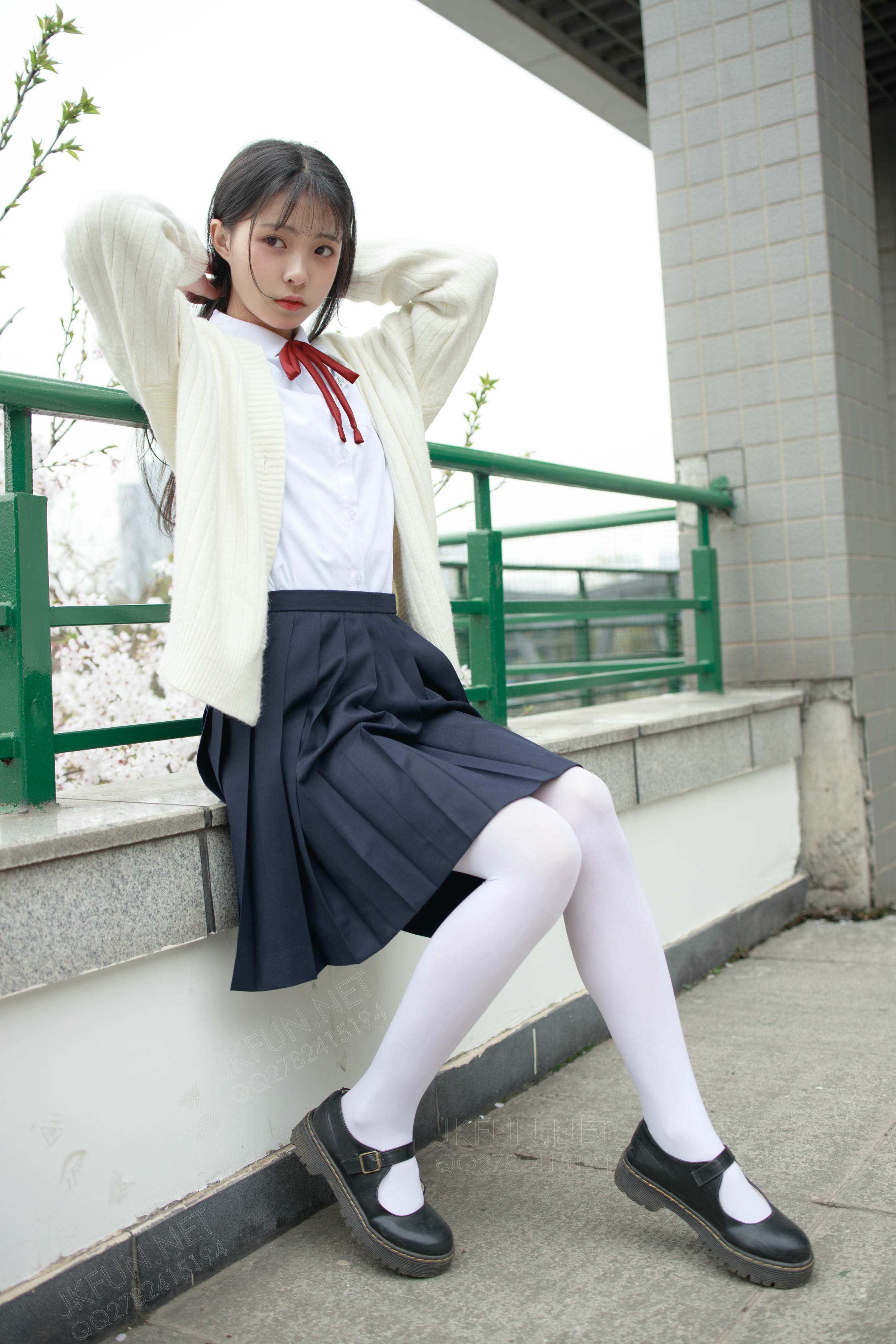 森萝财团 JKFUN-001 甜米 纯纯的白丝学妹 [127P1V-2.61GB]_第4集