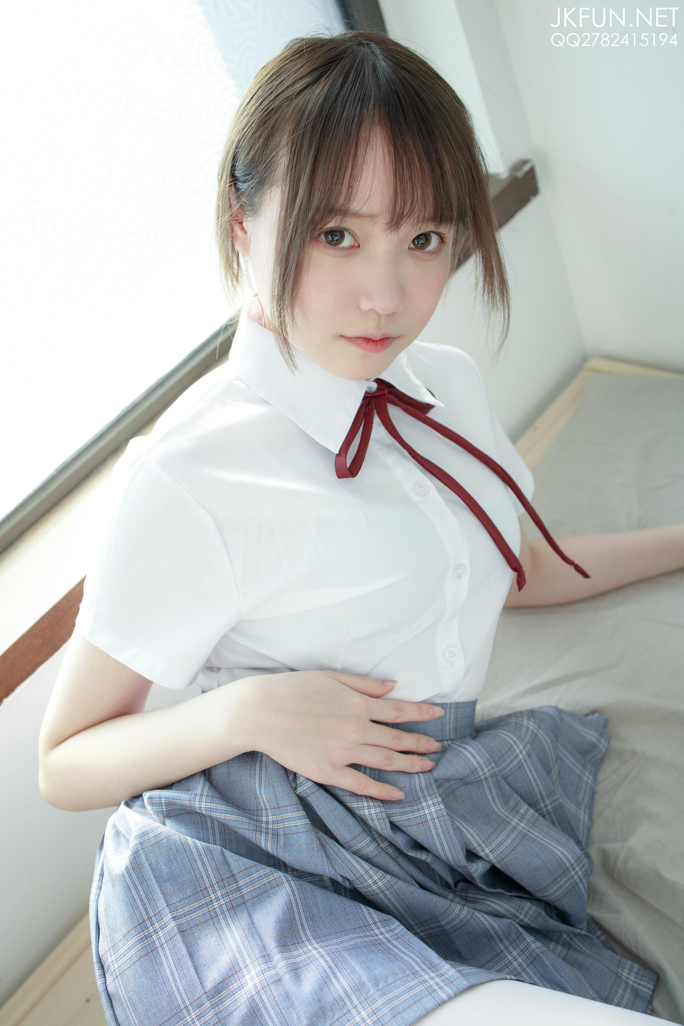 森萝财团 JKFUN-002 Aika 可爱学妹丝足 [230P1V-5.29GB]_第1集