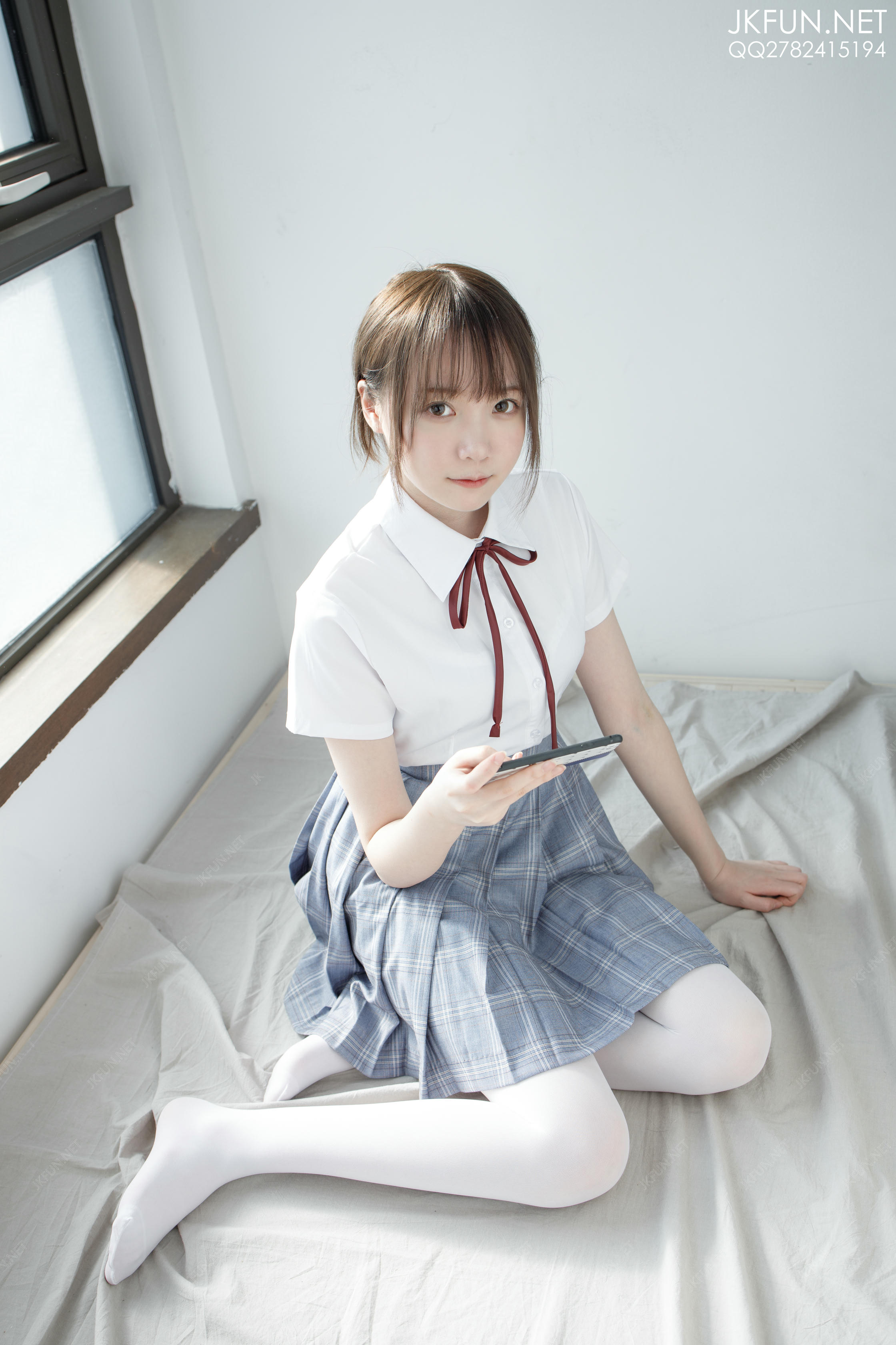 森萝财团 JKFUN-002 Aika 可爱学妹丝足 [230P1V-5.29GB]_第11集