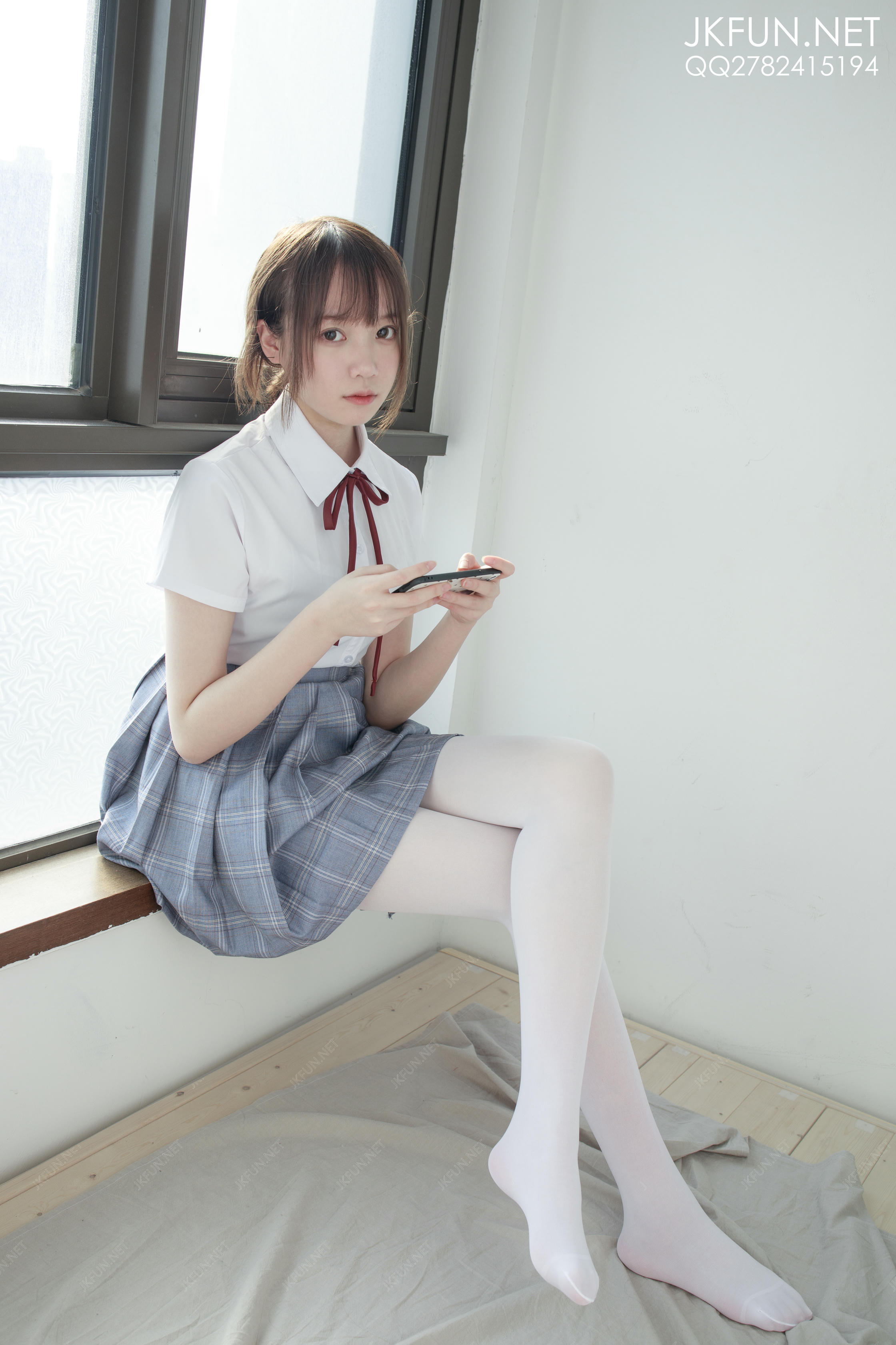 森萝财团 JKFUN-002 Aika 可爱学妹丝足 [230P1V-5.29GB]_第12集
