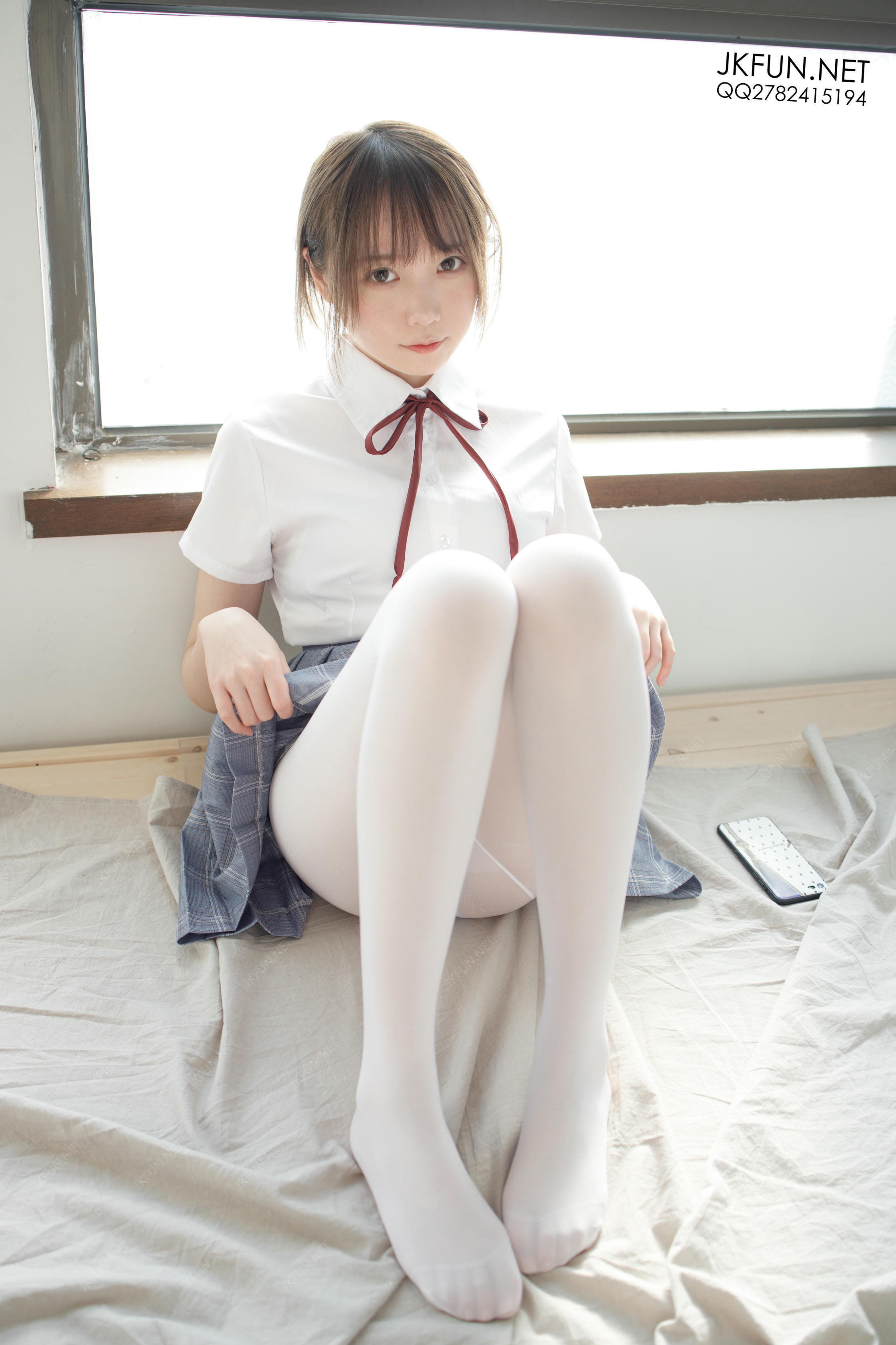 森萝财团 JKFUN-002 Aika 可爱学妹丝足 [230P1V-5.29GB]_第2集