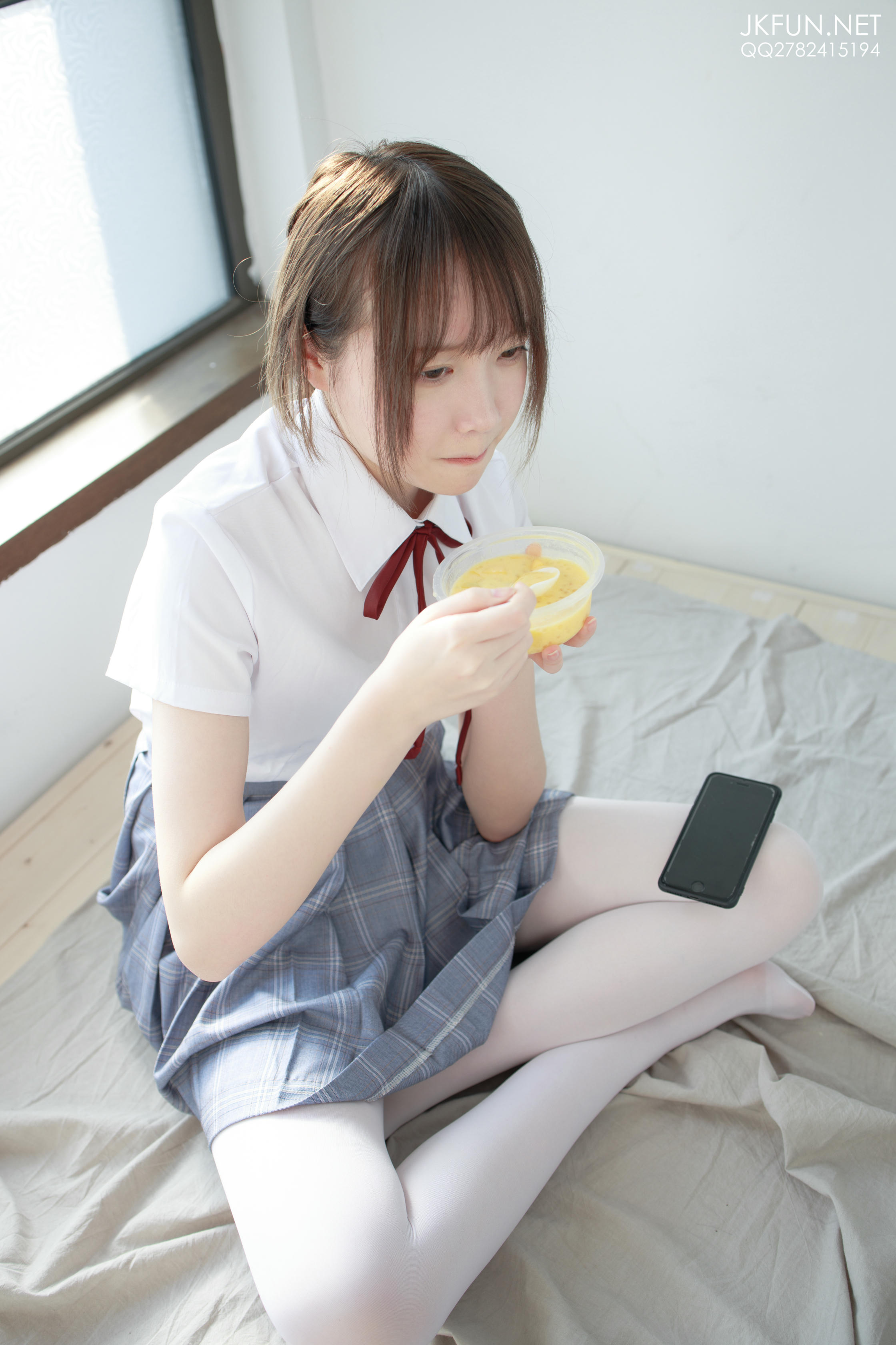 森萝财团 JKFUN-002 Aika 可爱学妹丝足 [230P1V-5.29GB]_第2集