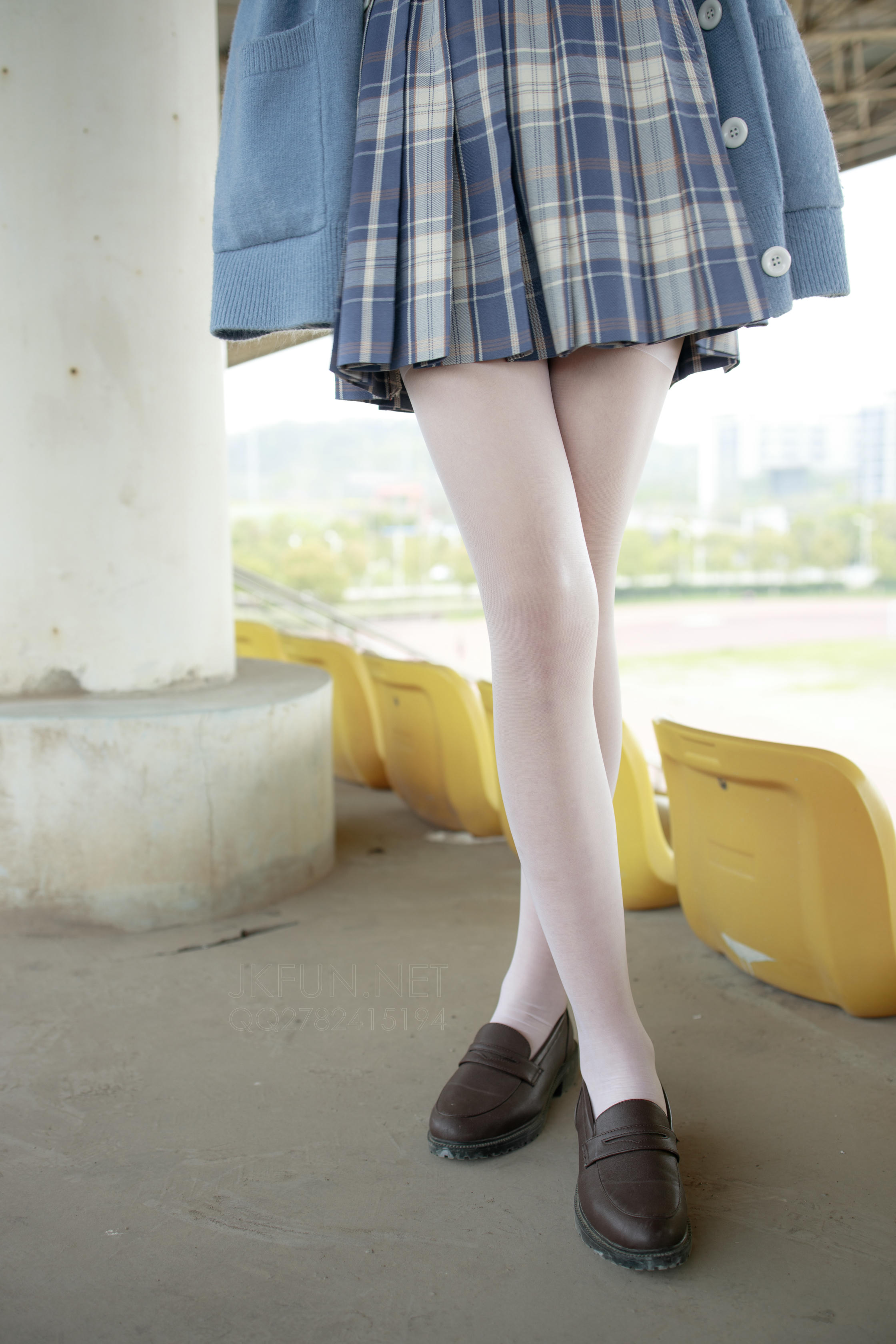 森萝财团 JKFUN-003 甜米 春游 [150P1V-3.81GB]_第6集