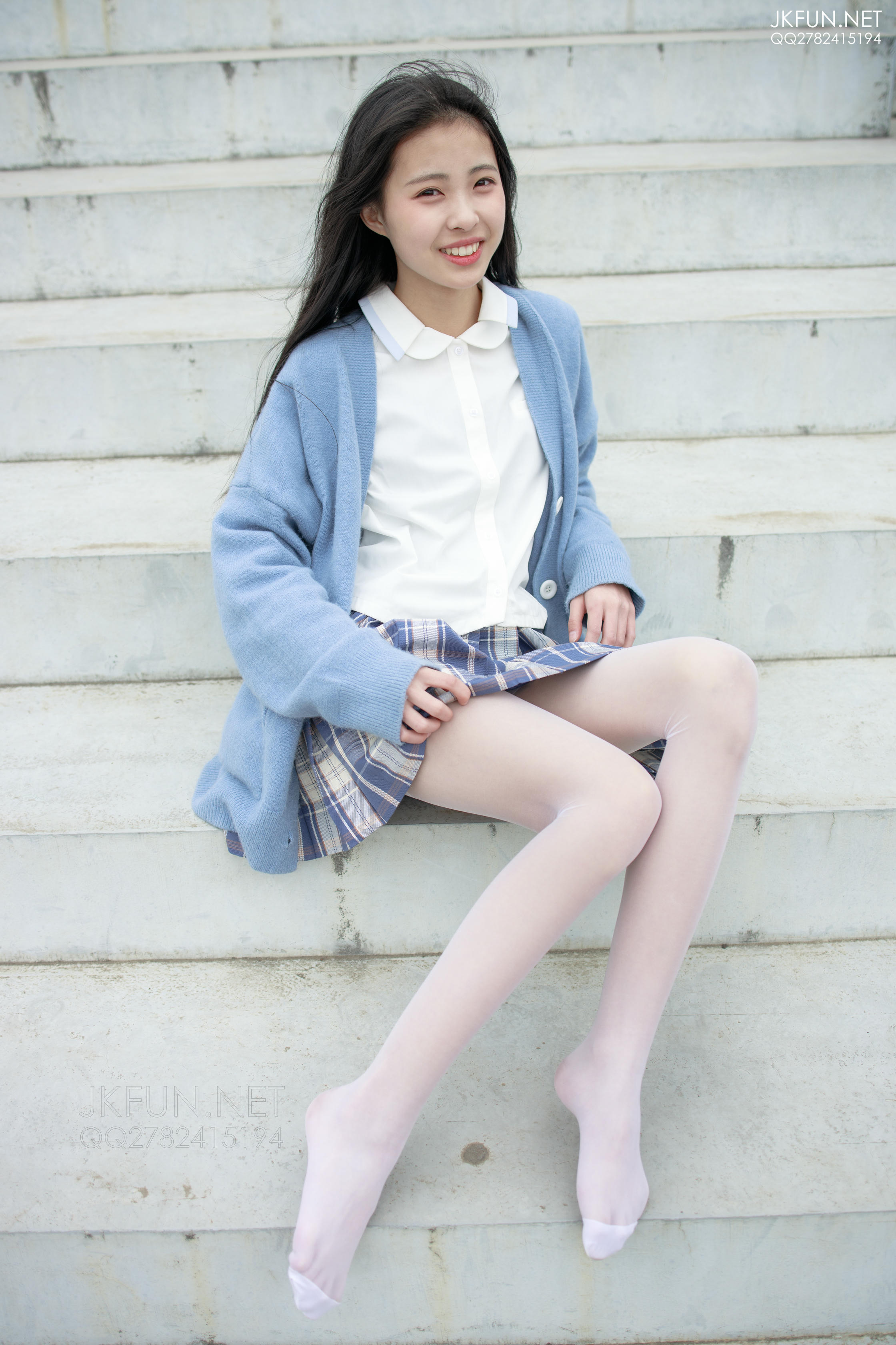 森萝财团 JKFUN-003 甜米 春游 [150P1V-3.81GB]_第5集