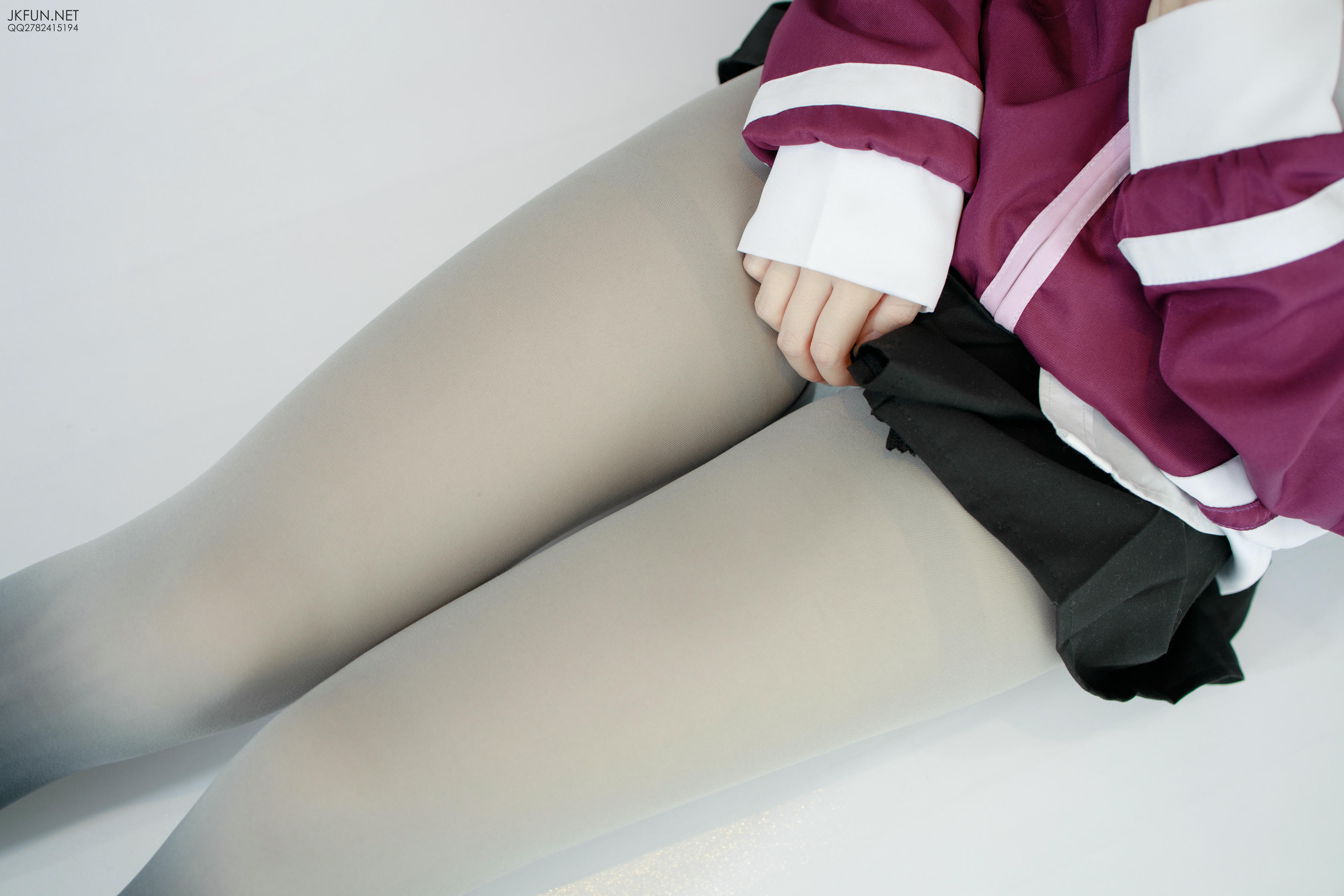 森萝财团 JKFUN-004 雪晴 COSPLAYER [123P1V-2.03GB]_第6集