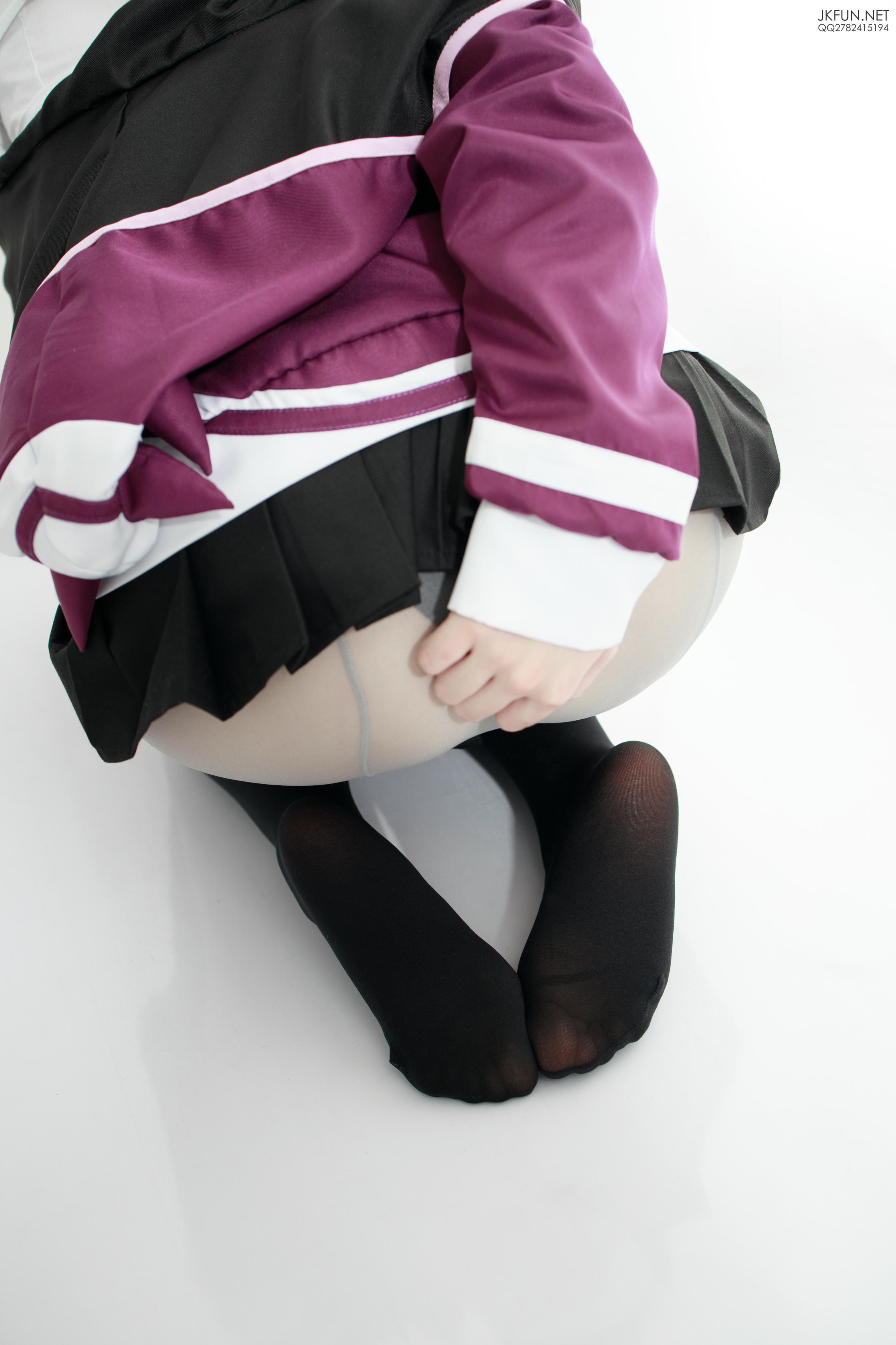 森萝财团 JKFUN-004 雪晴 COSPLAYER [123P1V-2.03GB]_第2集