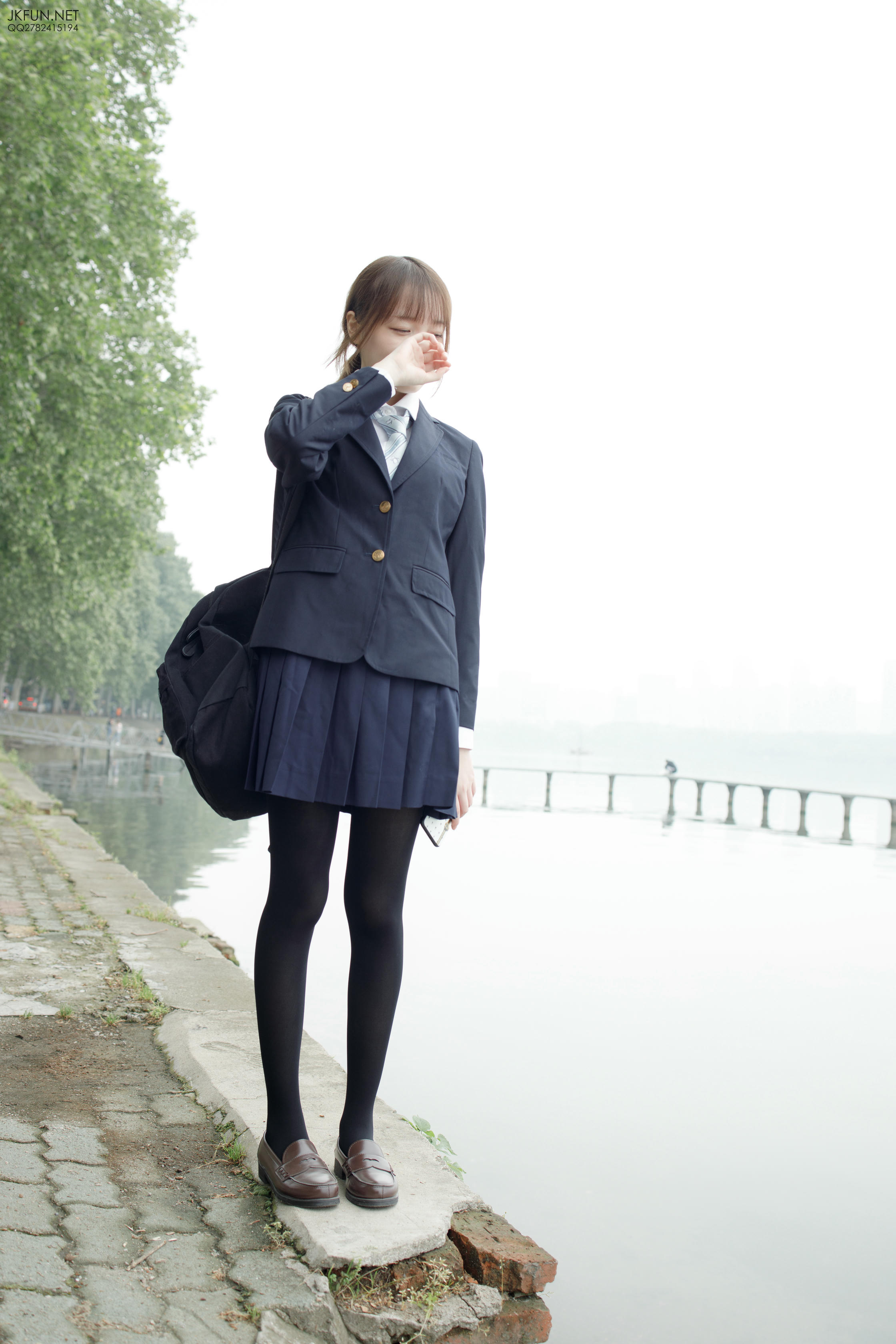 森萝财团 JKFUN-006 Aika 日系黑丝 [140P1V-2.9GB]_第3集