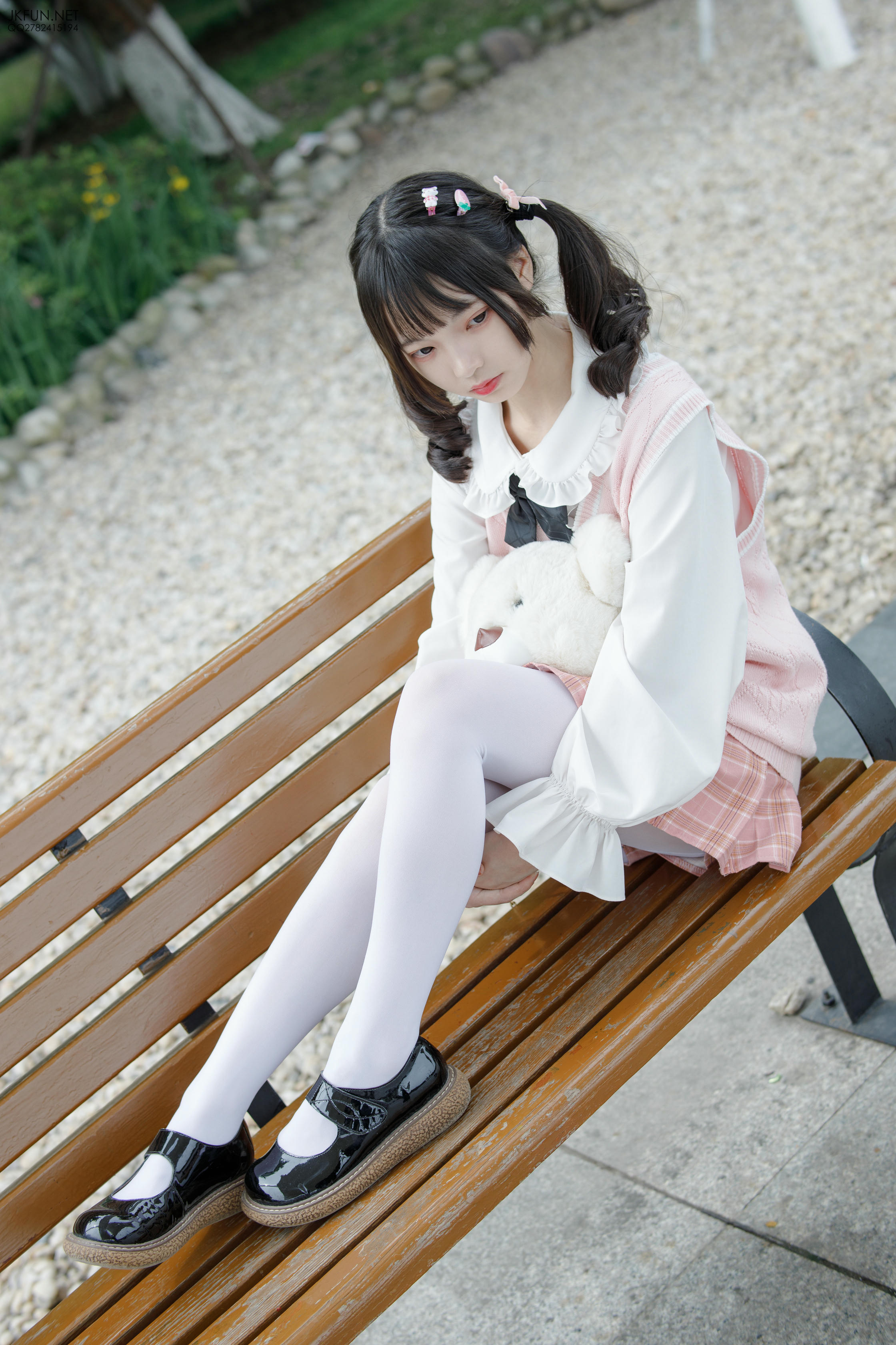 森萝财团 JKFUN-007 默陌 80D白丝 [126P1V-2.71GB]_第1集