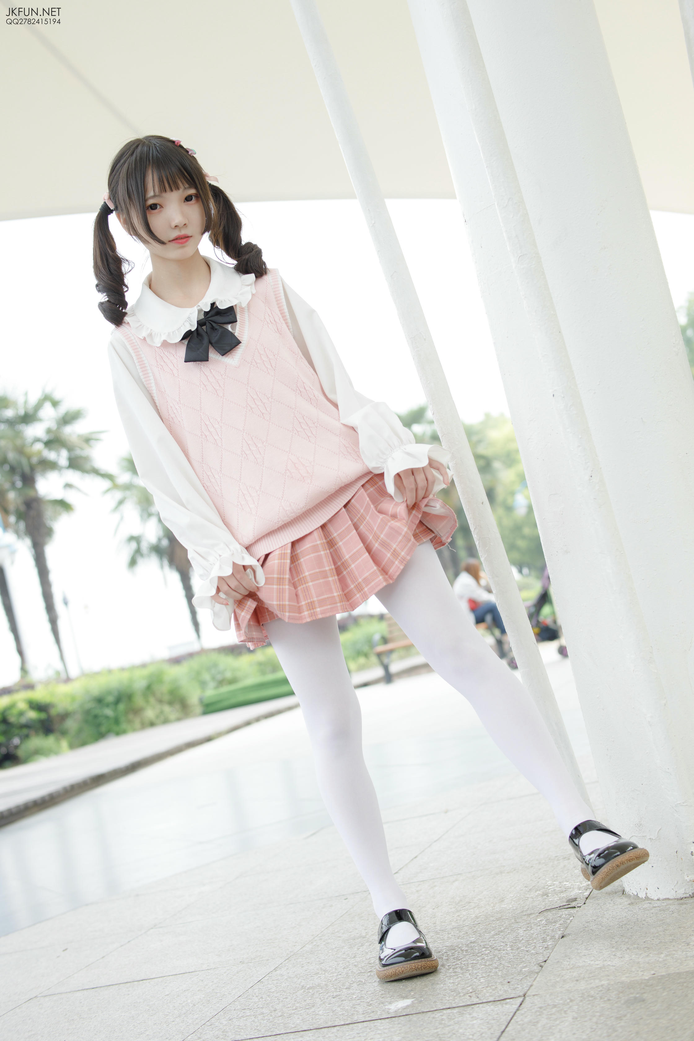 森萝财团 JKFUN-007 默陌 80D白丝 [126P1V-2.71GB]_第2集
