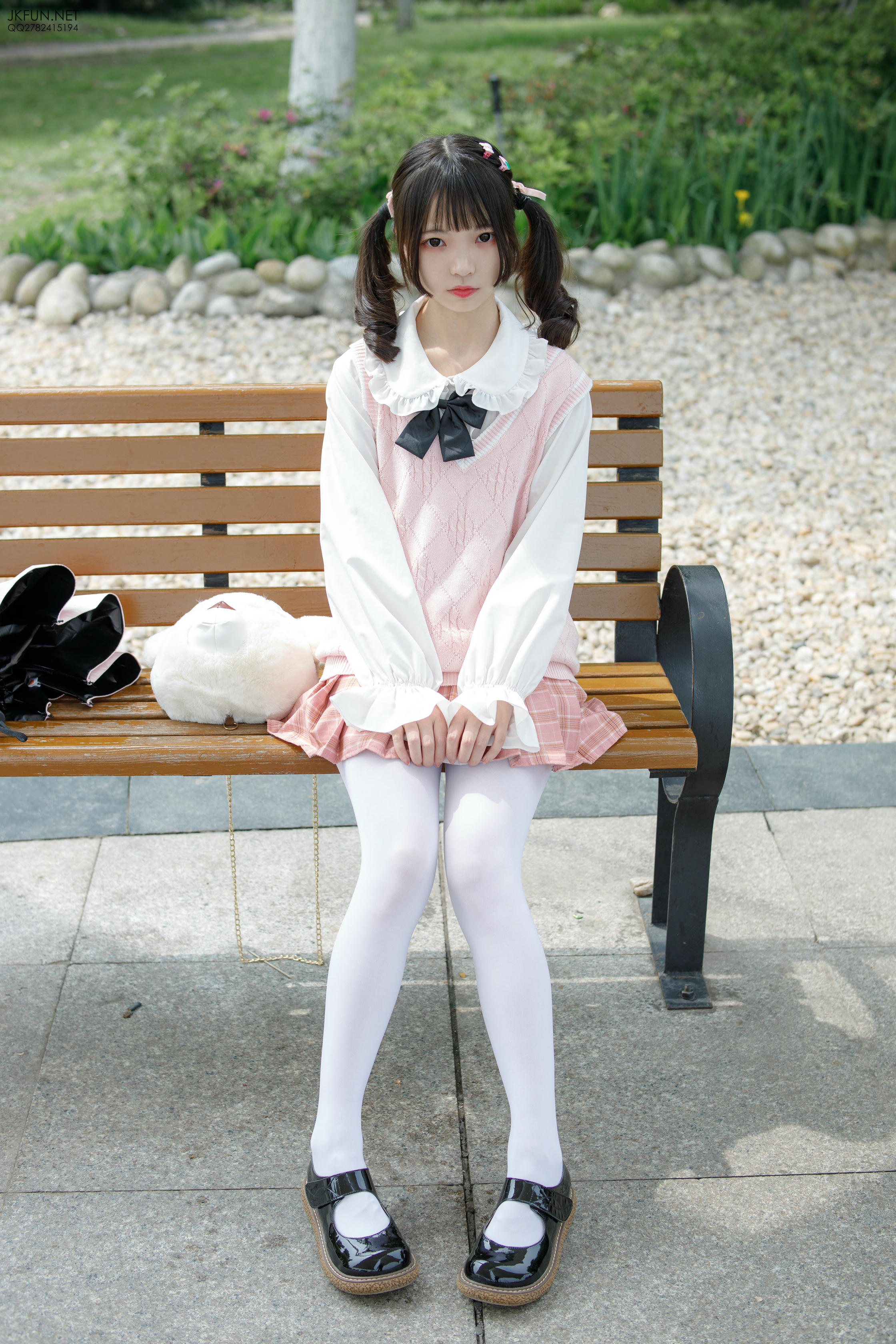 森萝财团 JKFUN-007 默陌 80D白丝 [126P1V-2.71GB]_第1集