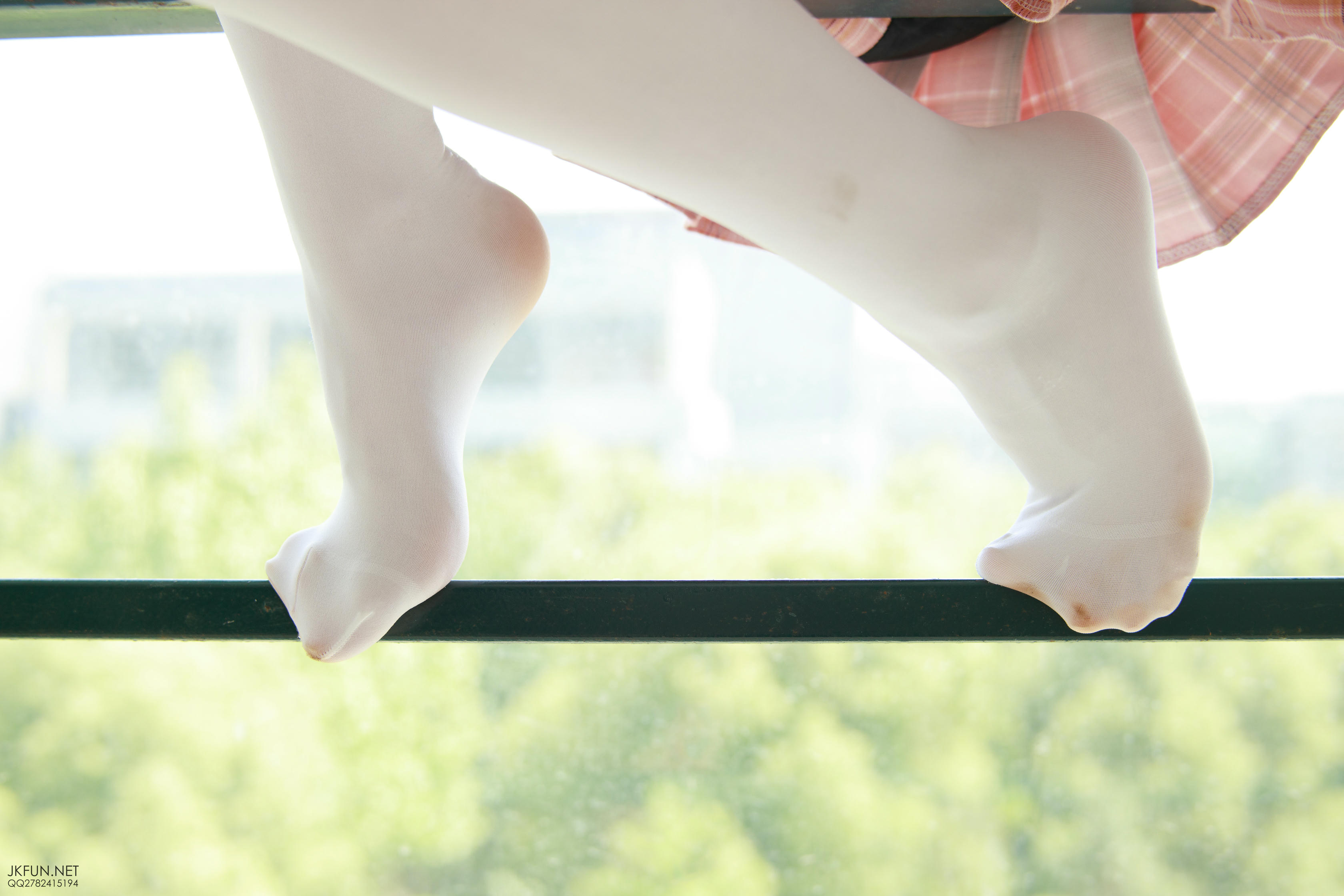 森萝财团 JKFUN-007 默陌 80D白丝 [126P1V-2.71GB]_第4集