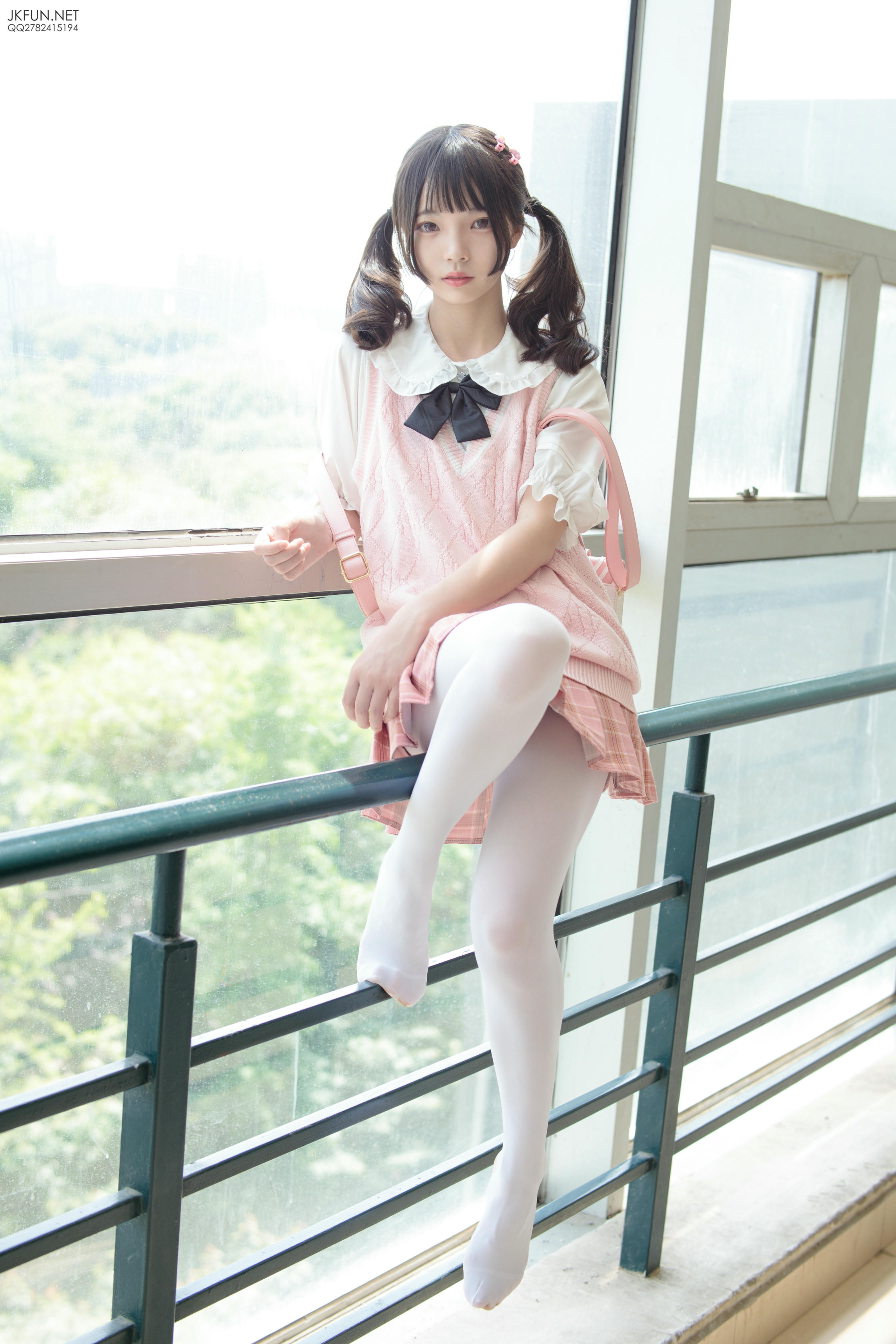 森萝财团 JKFUN-007 默陌 80D白丝 [126P1V-2.71GB]_第4集