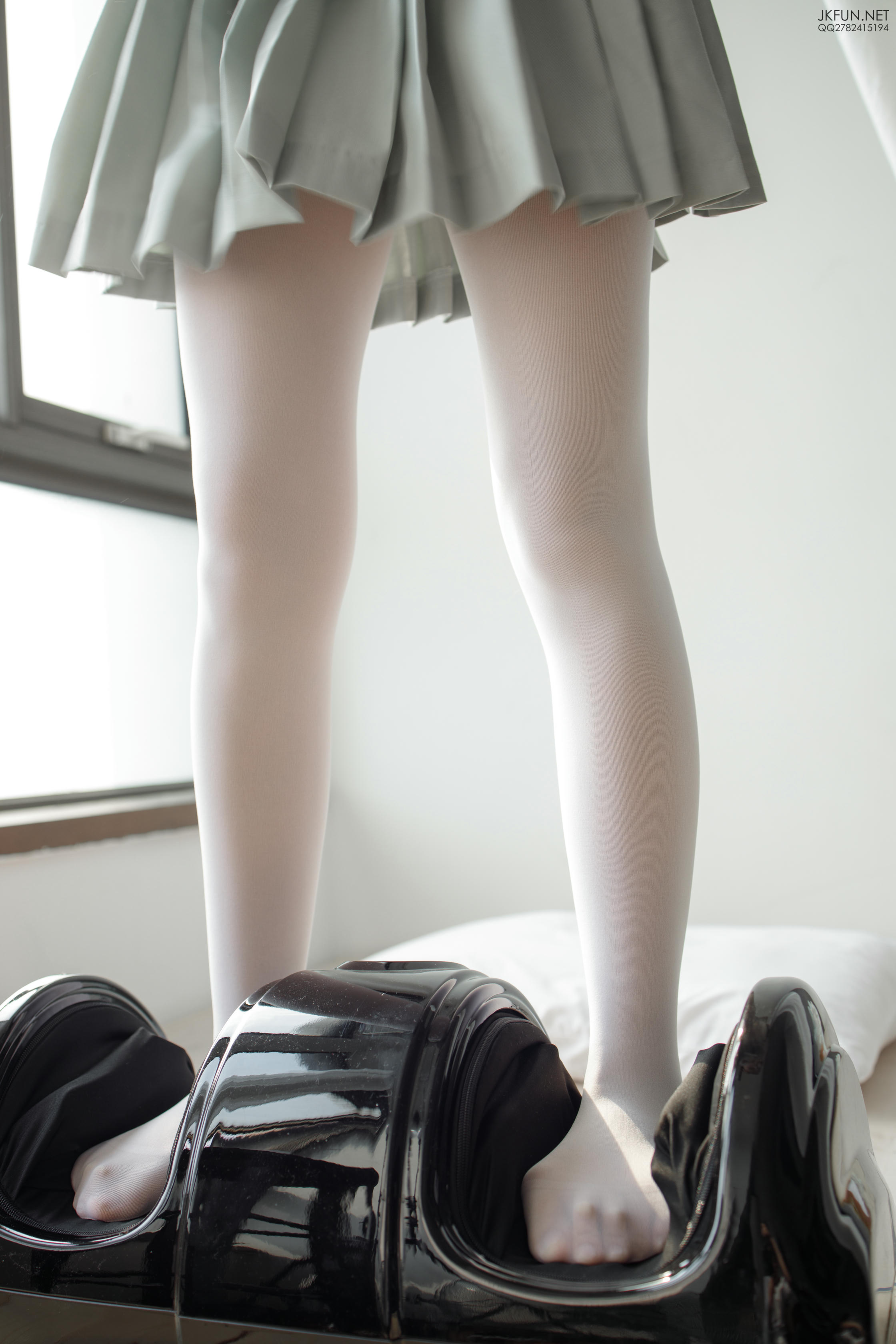 森萝财团 JKFUN-009 50D白丝按摩仪 [105P1V-3.05GB]_第4集