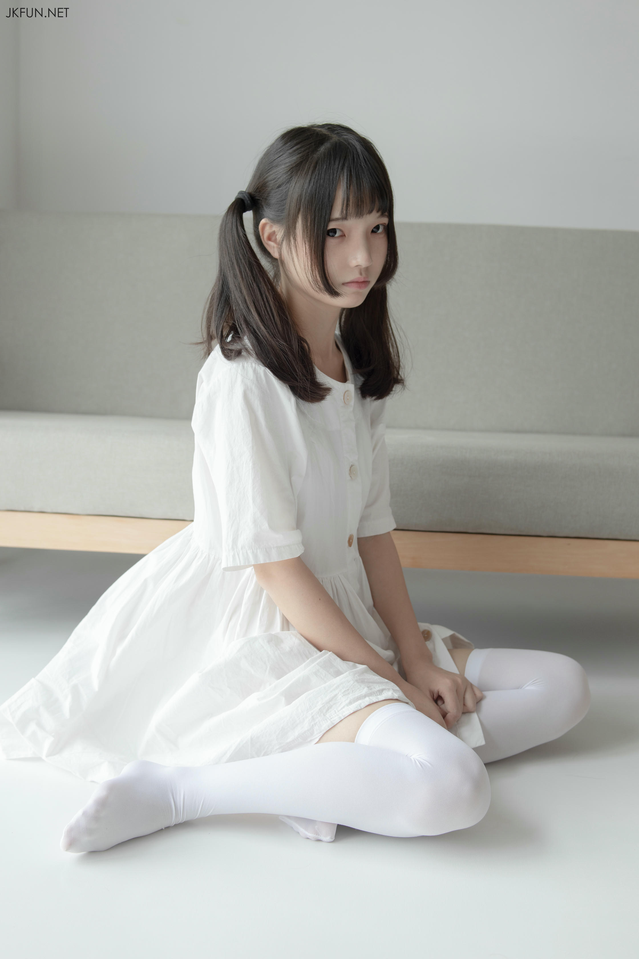 森萝财团 JKFUN-014 默陌 白衣飘飘的年代 [91P1V-2.06GB]_第4集