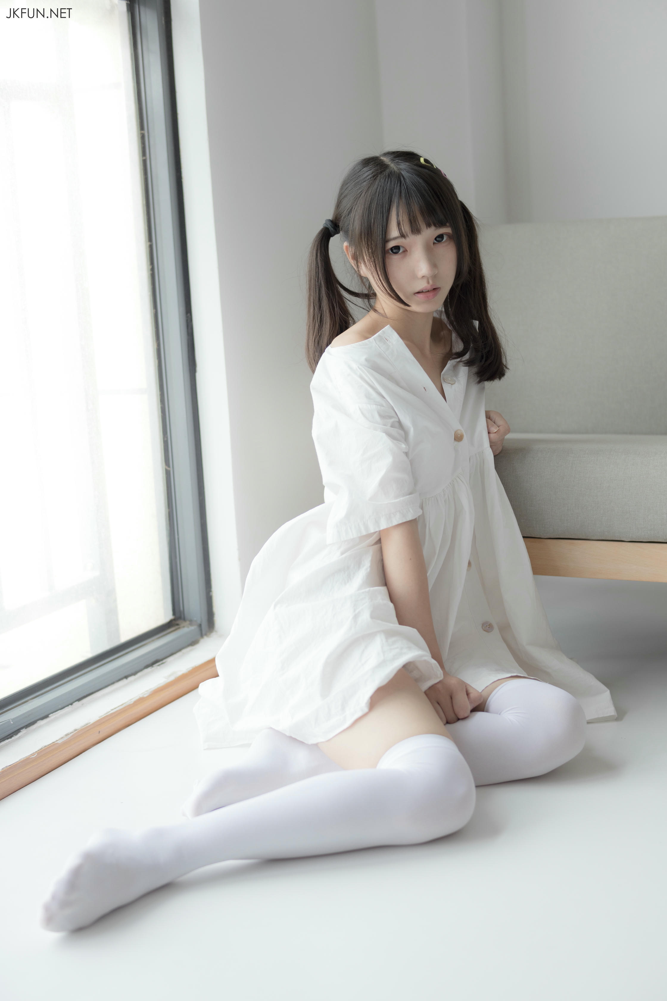 森萝财团 JKFUN-014 默陌 白衣飘飘的年代 [91P1V-2.06GB]_第4集
