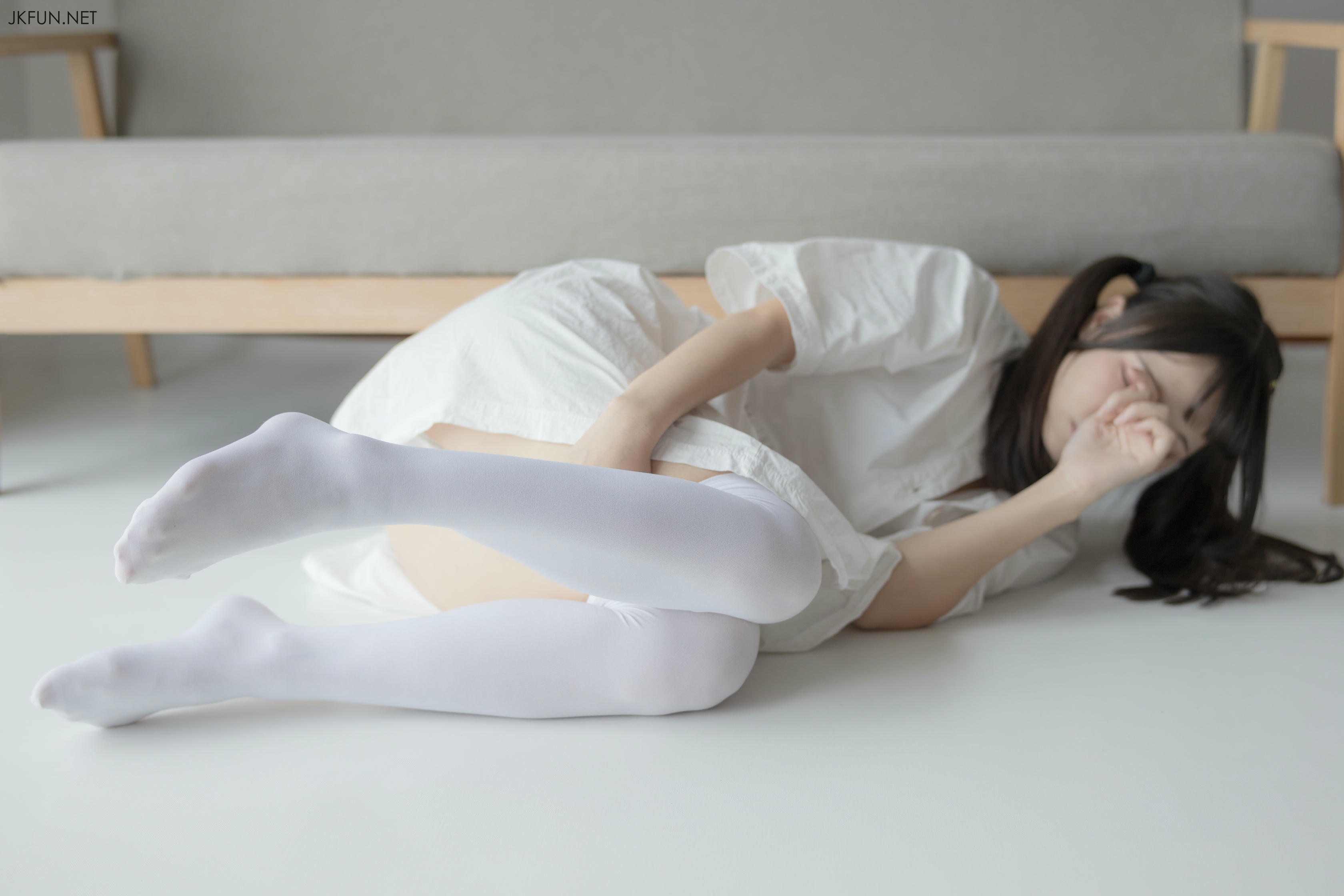 森萝财团 JKFUN-014 默陌 白衣飘飘的年代 [91P1V-2.06GB]_第4集