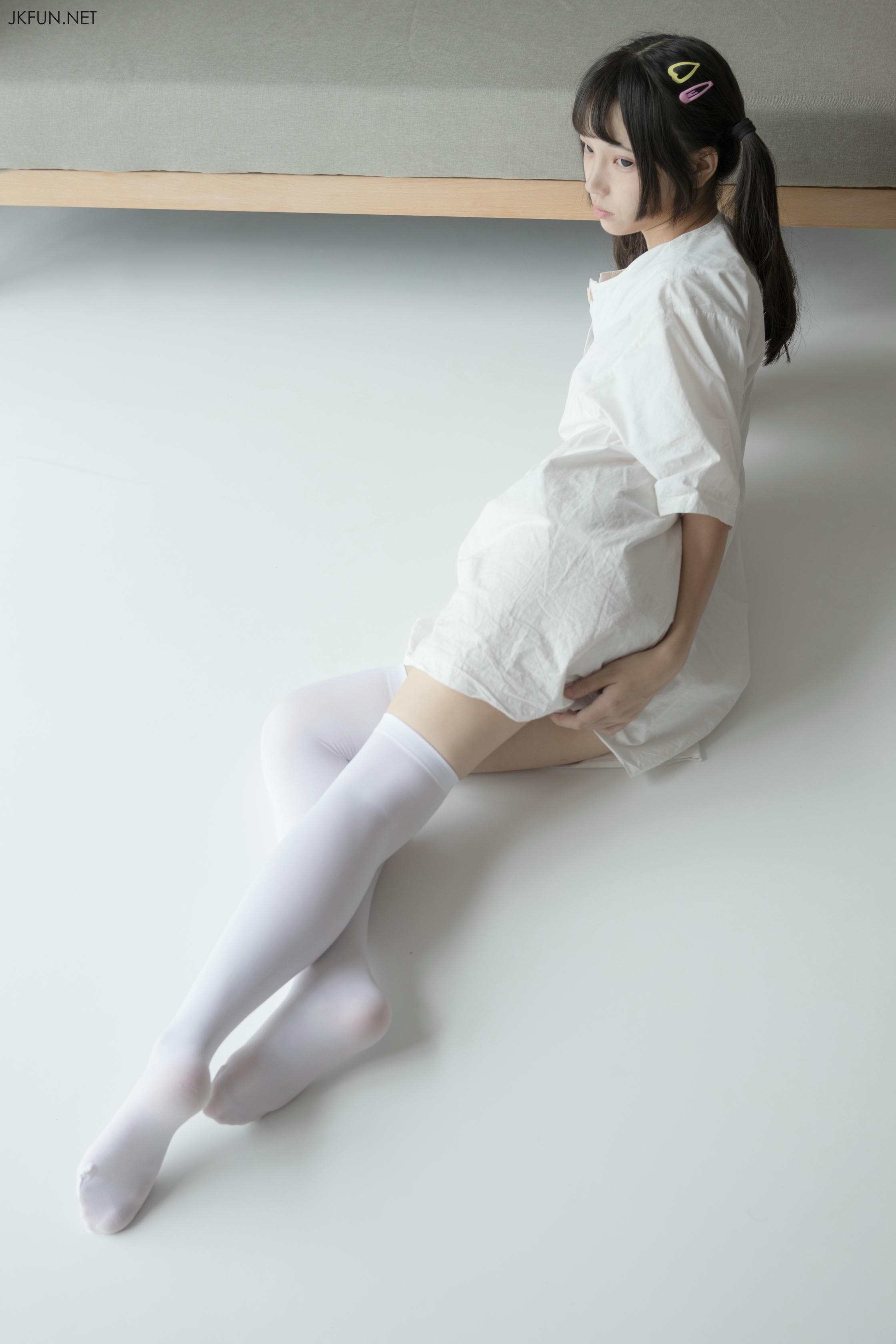 森萝财团 JKFUN-014 默陌 白衣飘飘的年代 [91P1V-2.06GB]_第5集