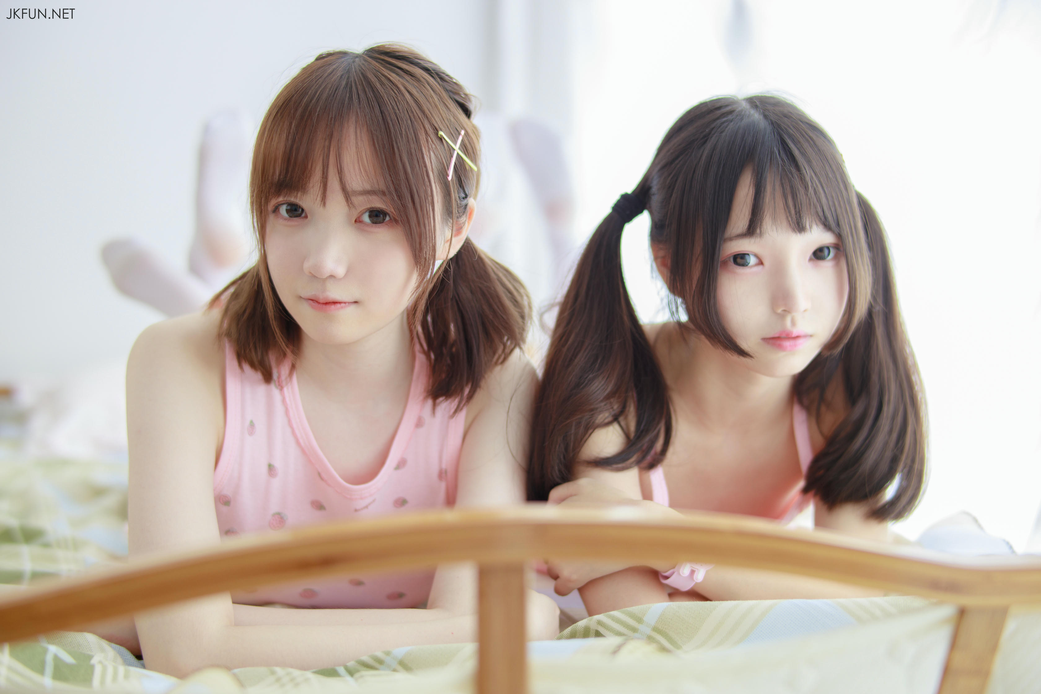 森萝财团 JKFUN-015 默陌+AIKA-过膝袜+裤袜 [88P1V-2.16G]_第4集