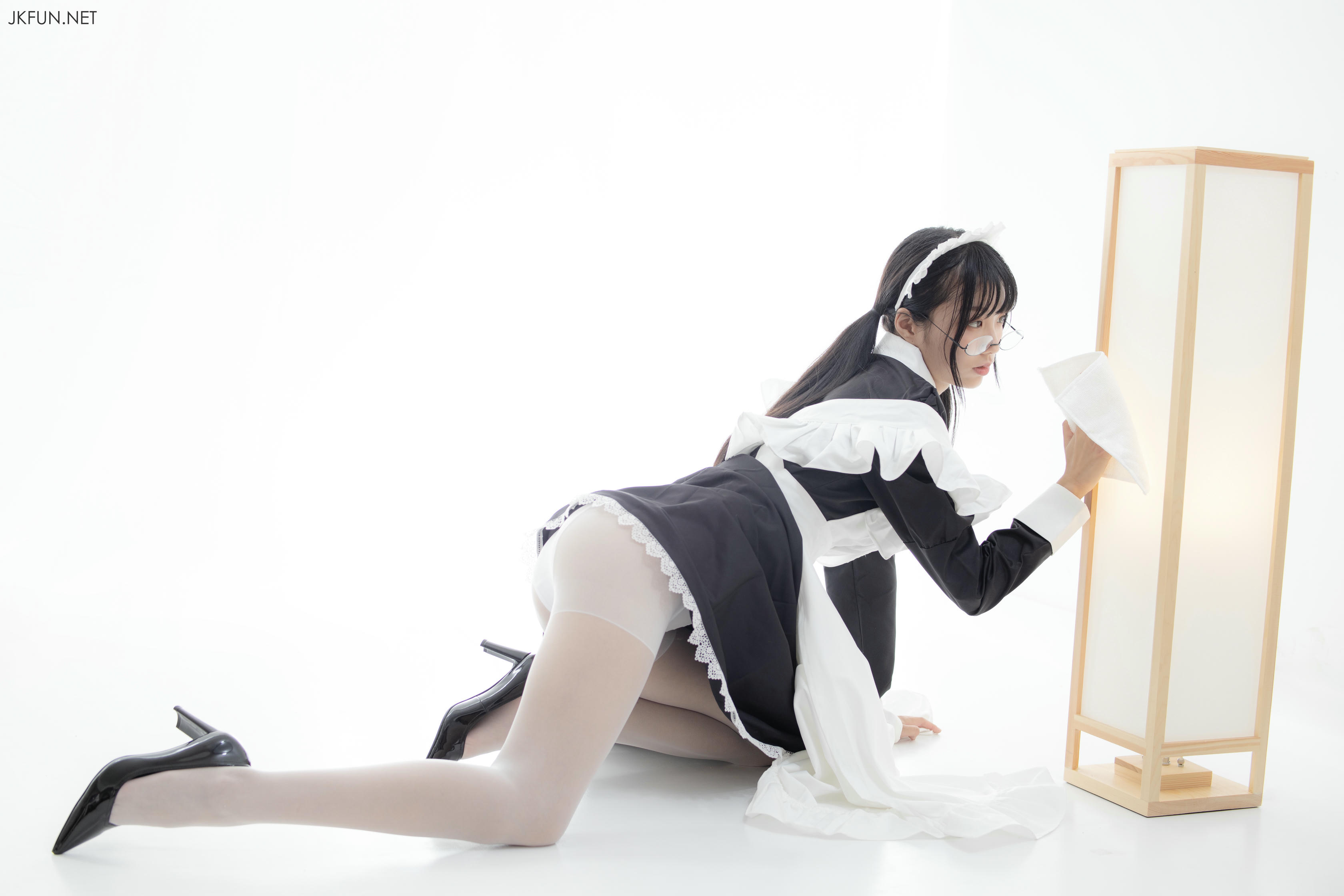 森萝财团 JKFUN-017 小梓 15D超薄白丝 [127P+1V／2.32G]_第4集