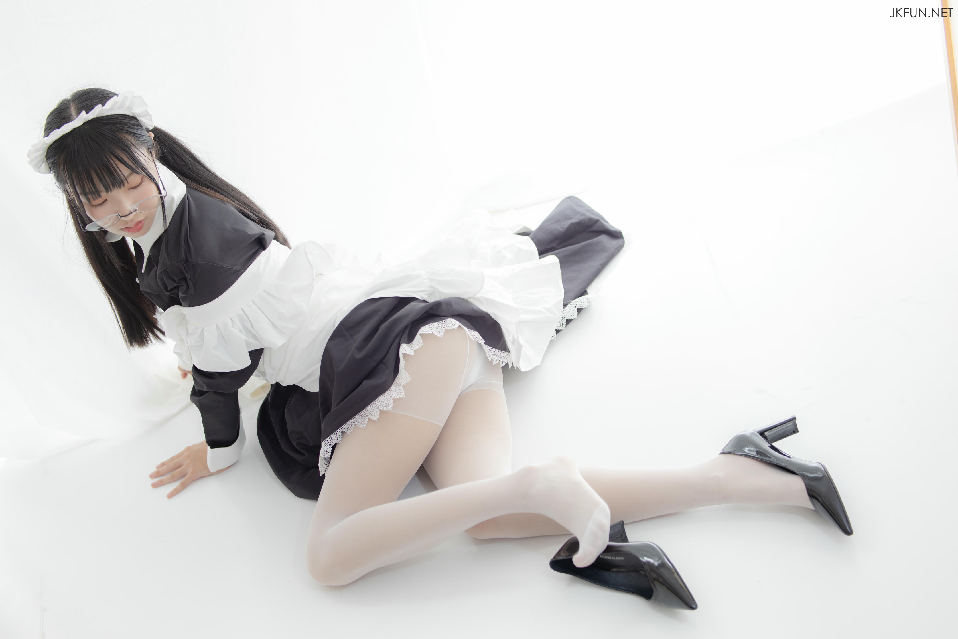 森萝财团 JKFUN-017 小梓 15D超薄白丝 [127P+1V／2.32G]_第4集