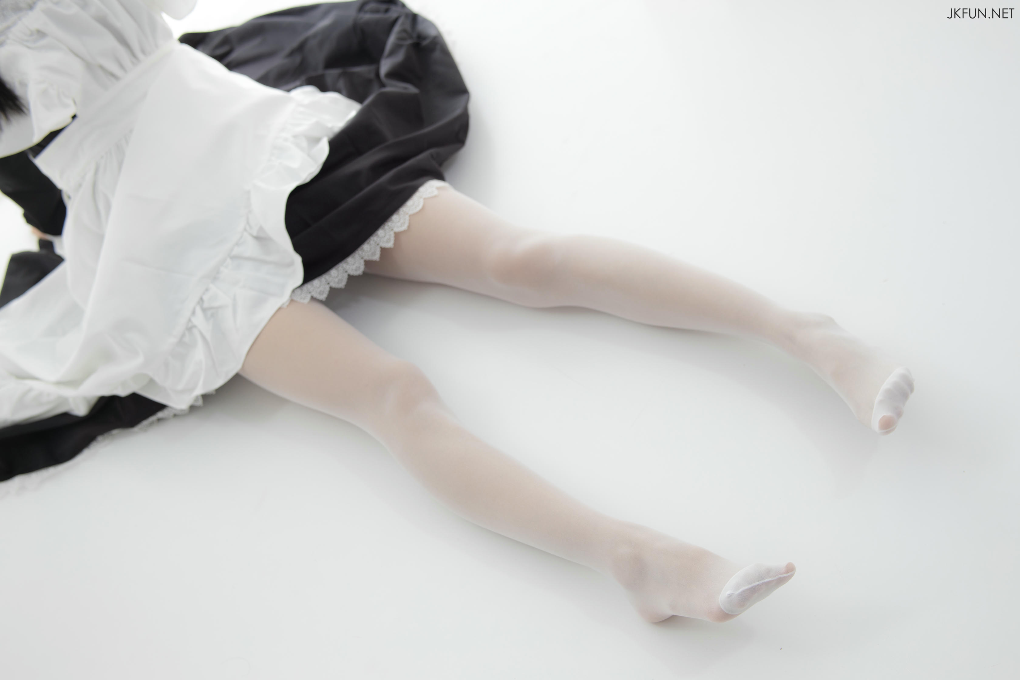 森萝财团 JKFUN-017 小梓 15D超薄白丝 [127P+1V／2.32G]_第5集