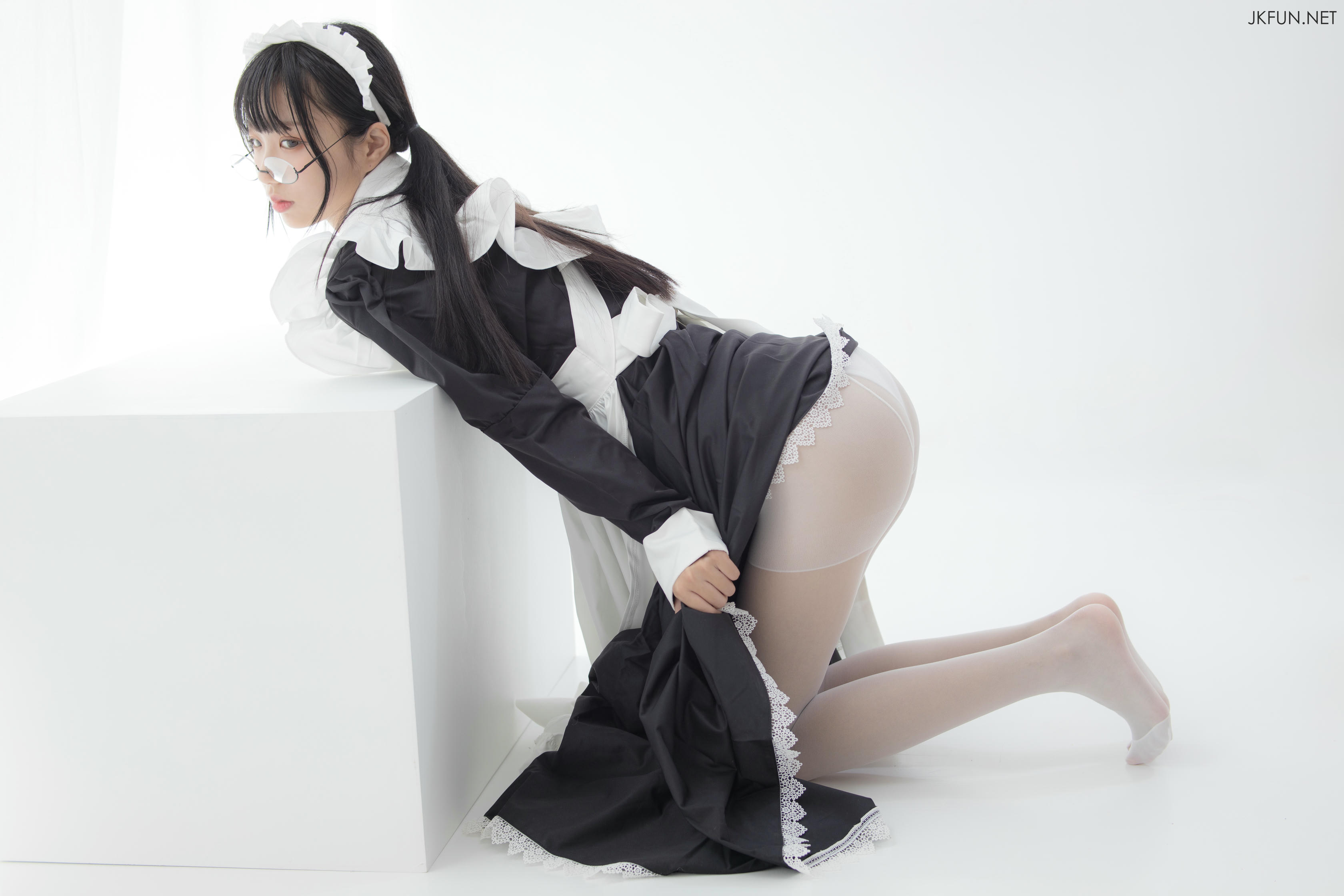 森萝财团 JKFUN-017 小梓 15D超薄白丝 [127P+1V／2.32G]_第5集